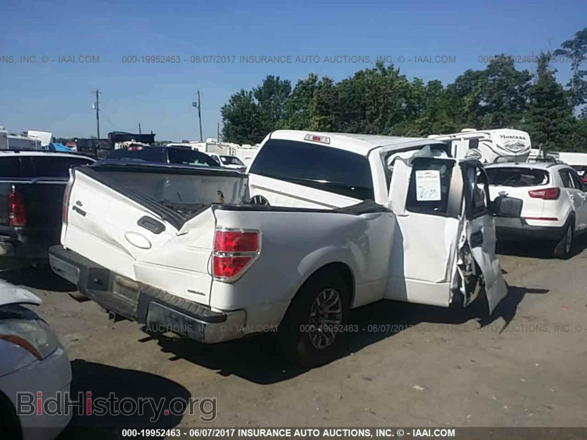 2011 Ford F150 - VIN: 1FTFX1CF1BFC90406 - Фото 4