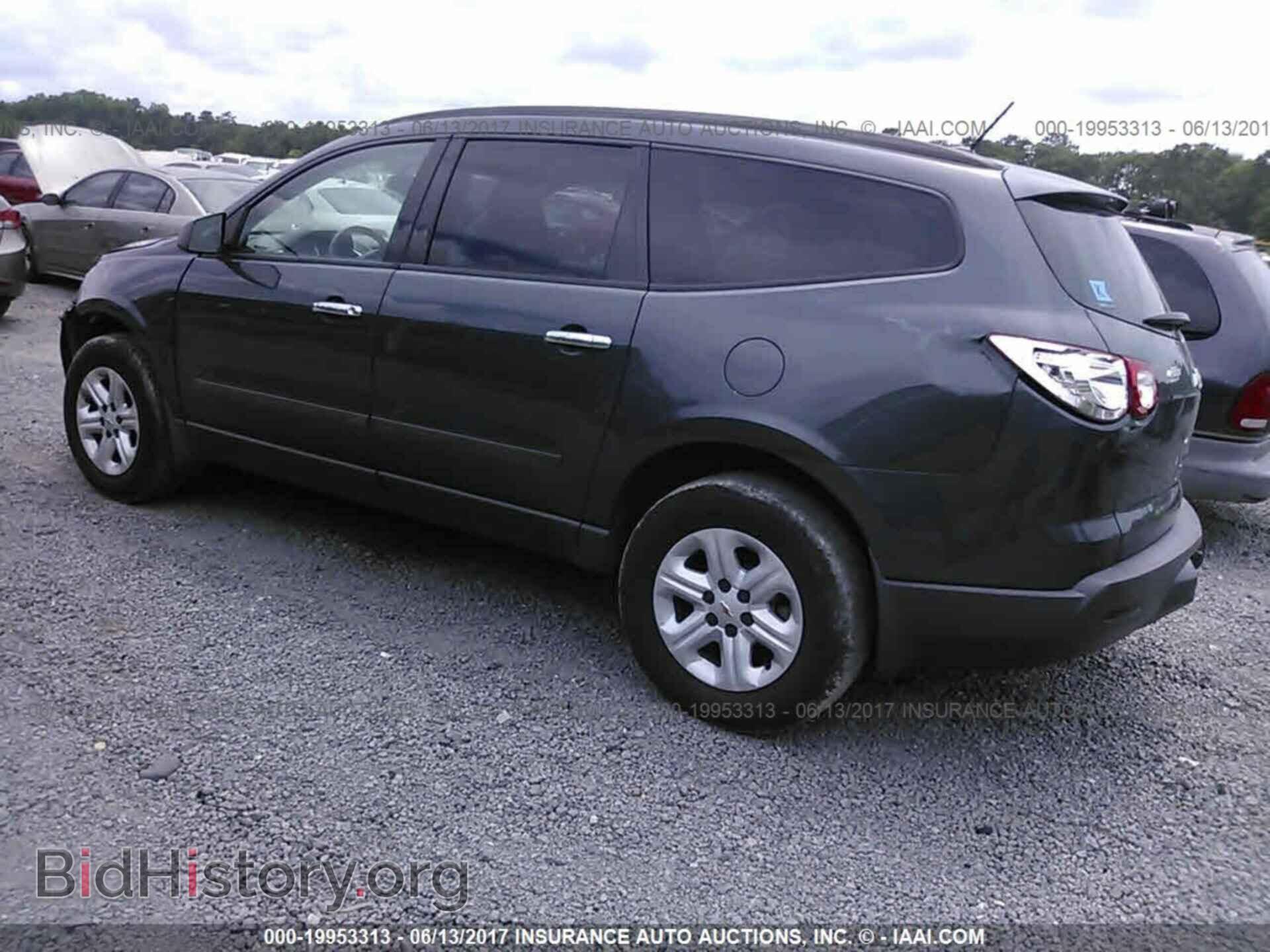 2011 Chevrolet Traverse - VIN: 1GNKRFED0BJ262697 - Фото 3