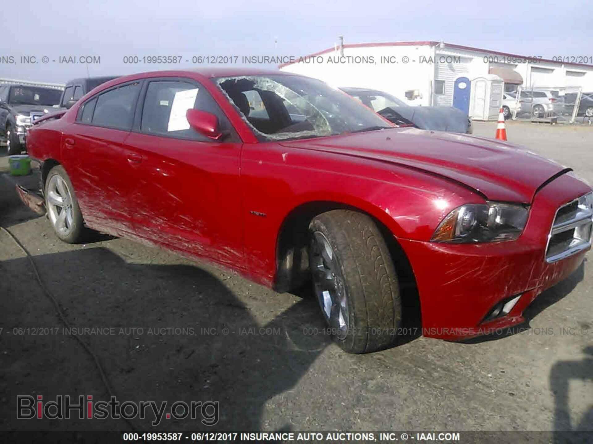 Фотография 2C3CDXCT7DH579963 - Dodge Charger 2013