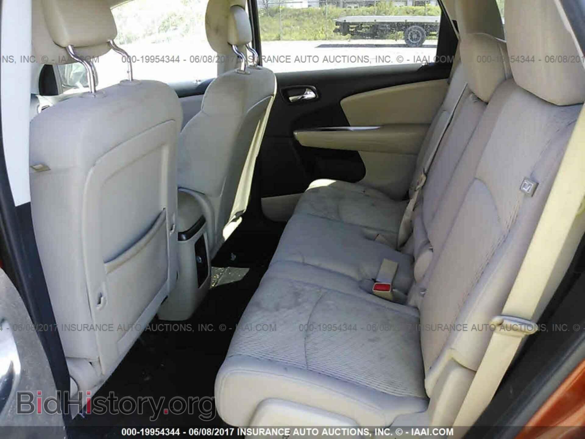 2014 Dodge Journey - VIN: 3C4PDCBG5ET175532 - Фото 8