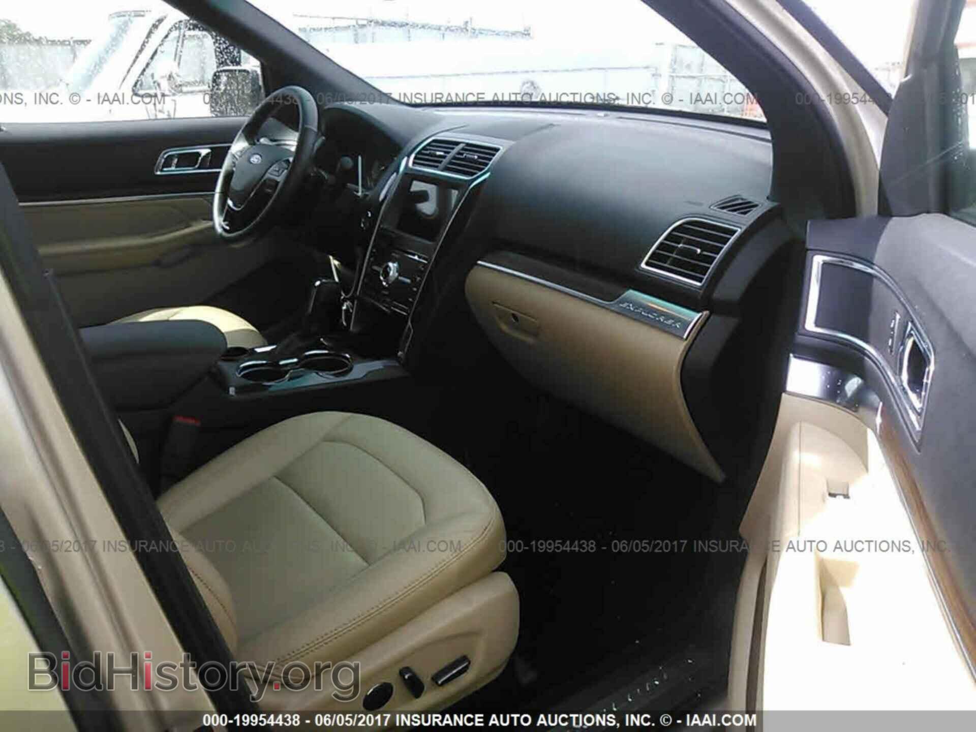 2017 Ford Explorer - VIN: 1FM5K7F88HGB76363 - Photo 5