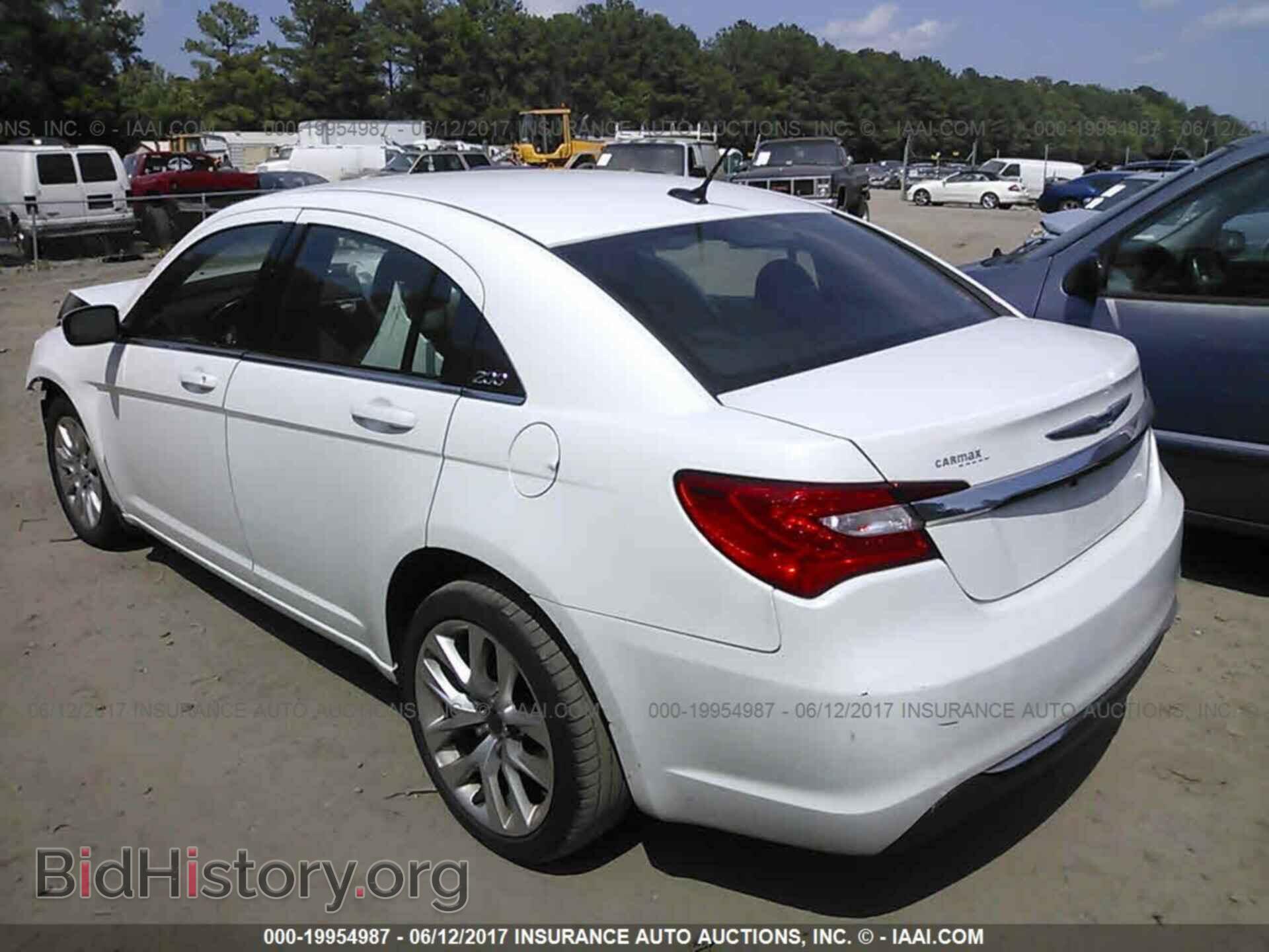2012 Chrysler 200 - VIN: 1C3CCBAB7CN325918 - Фото 3