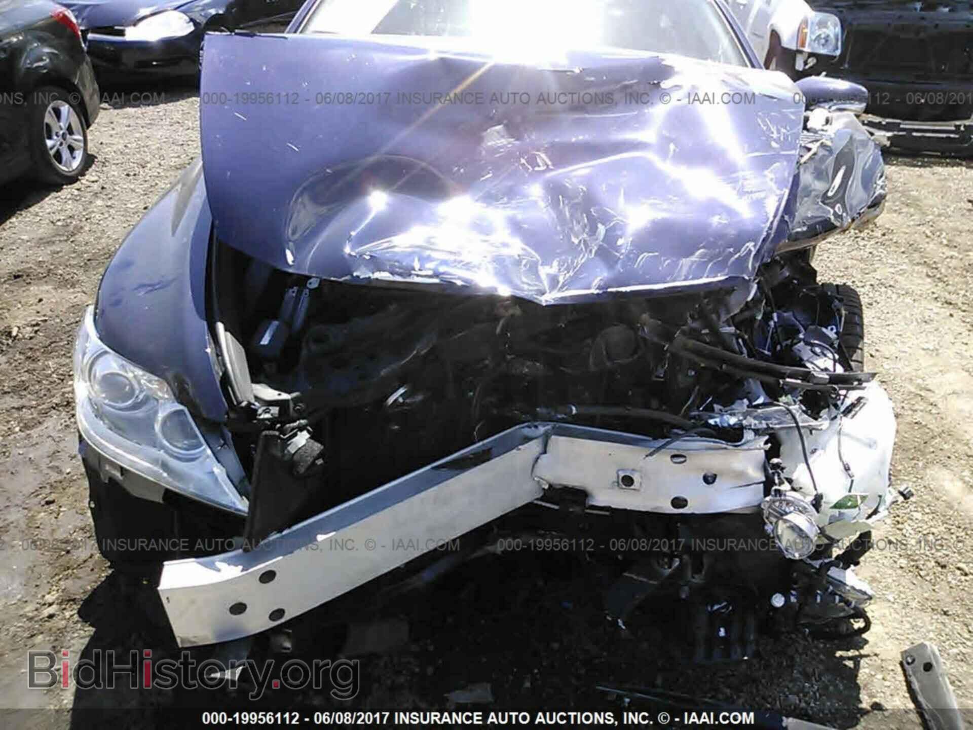 2011 Lexus Ls - VIN: JTHBL5EF2B5105069 - Photo 6