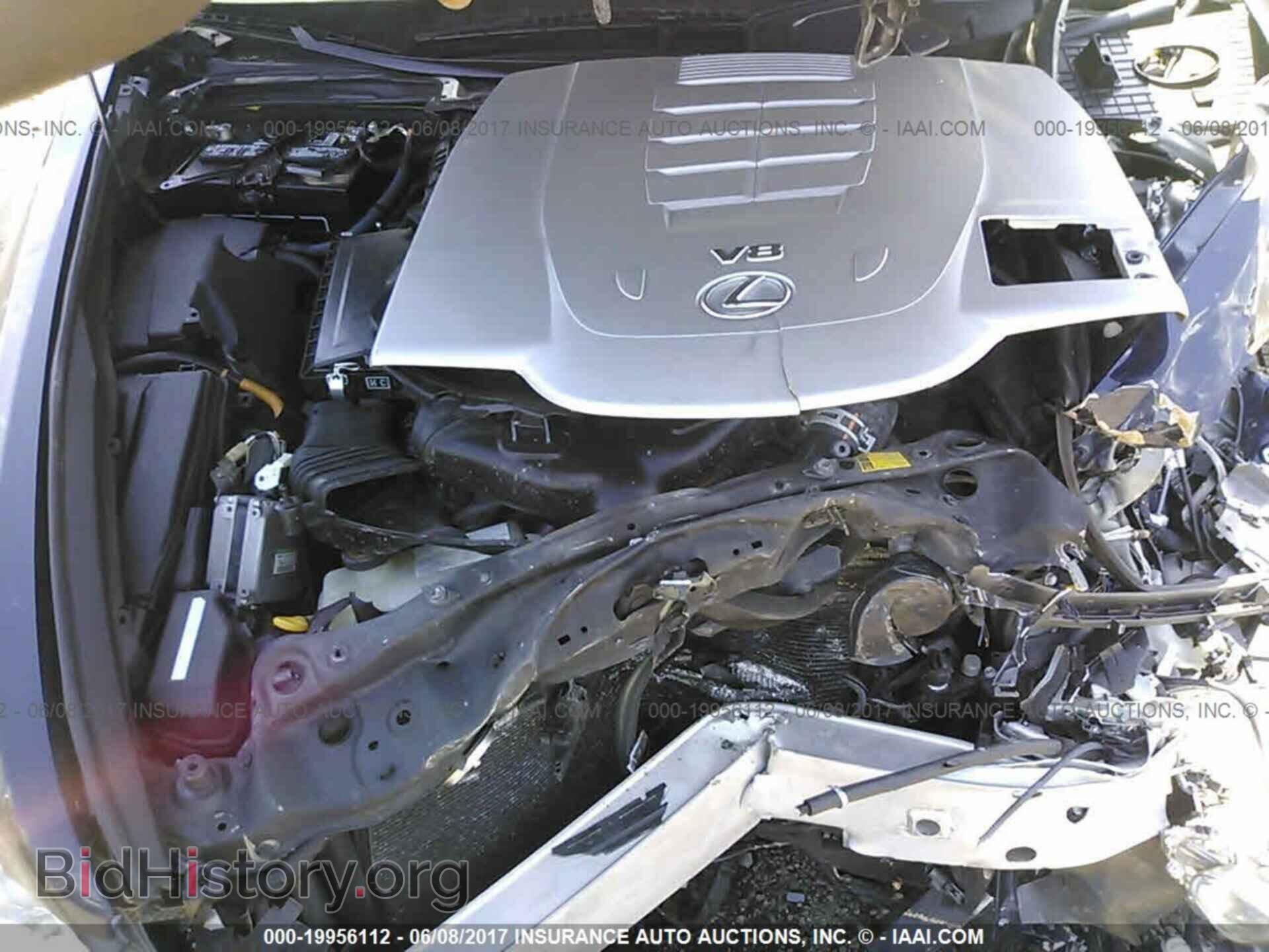 2011 Lexus Ls - VIN: JTHBL5EF2B5105069 - Photo 10