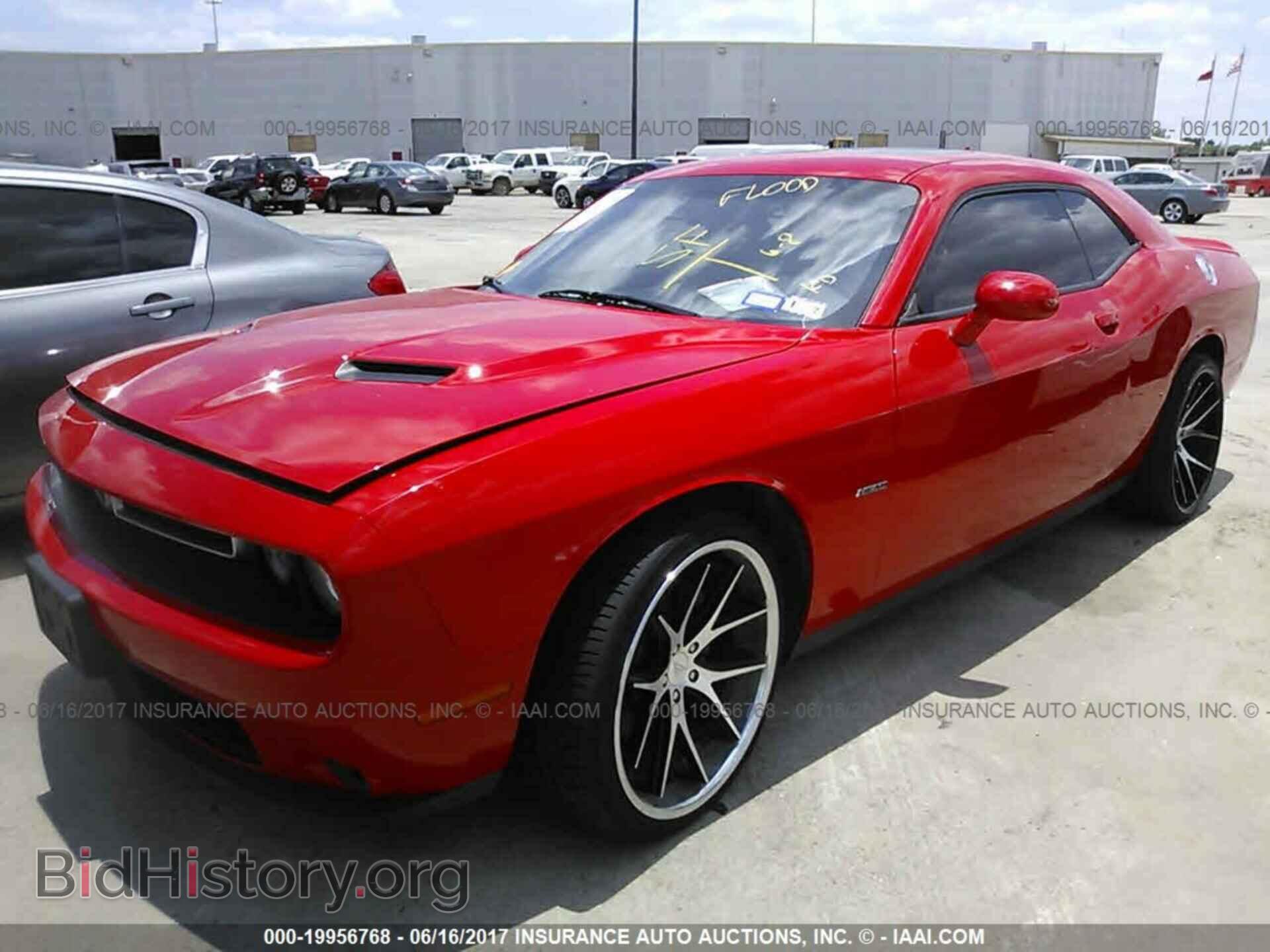 2015 Dodge Challenger - VIN: 2C3CDZBT6FH737015 - Фото 2