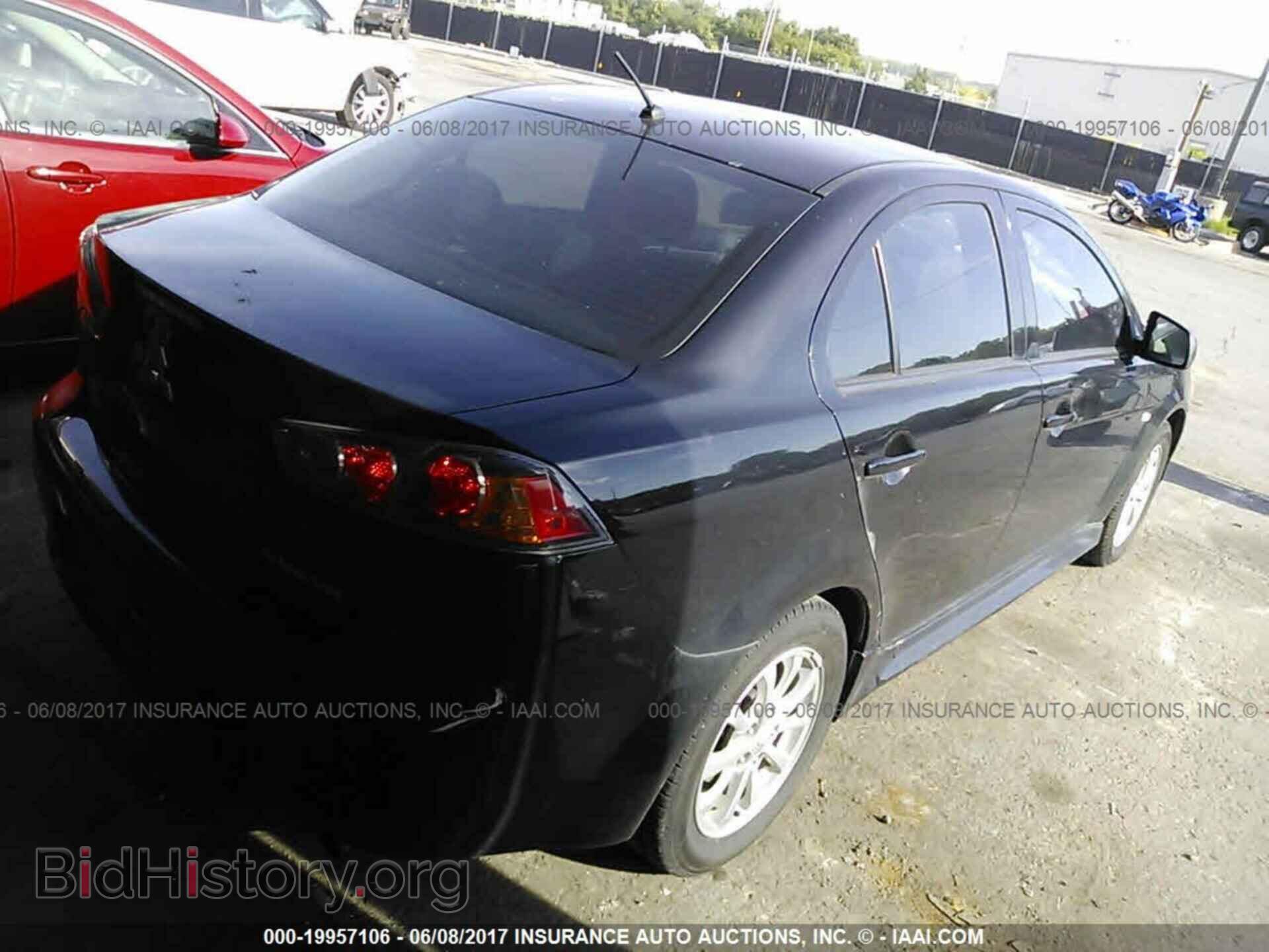 2014 Mitsubishi Lancer - VIN: JA32U2FU6EU004295 - Фото 4