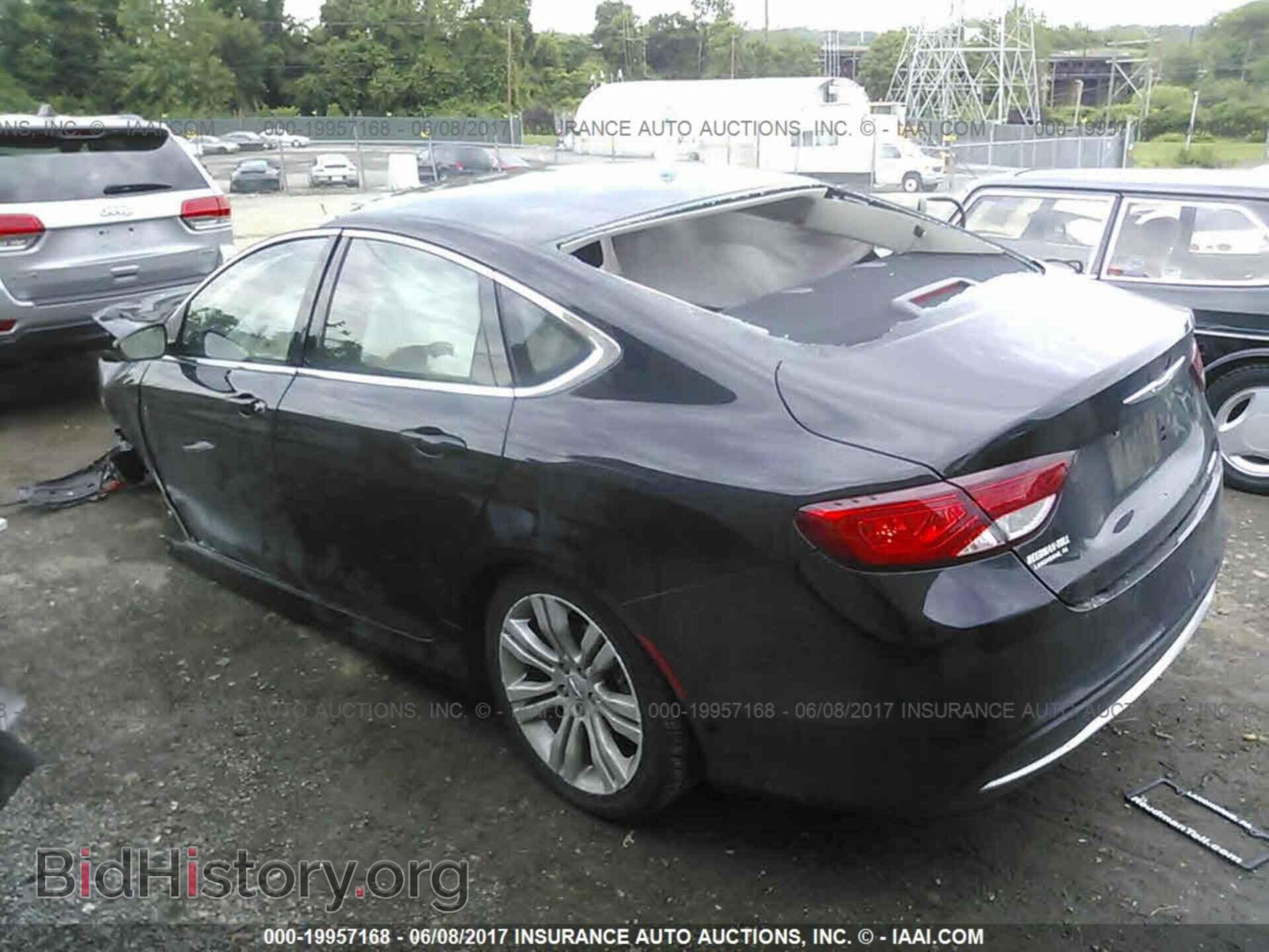 2016 Chrysler 200 - VIN: 1C3CCCAB9GN145805 - Фото 3