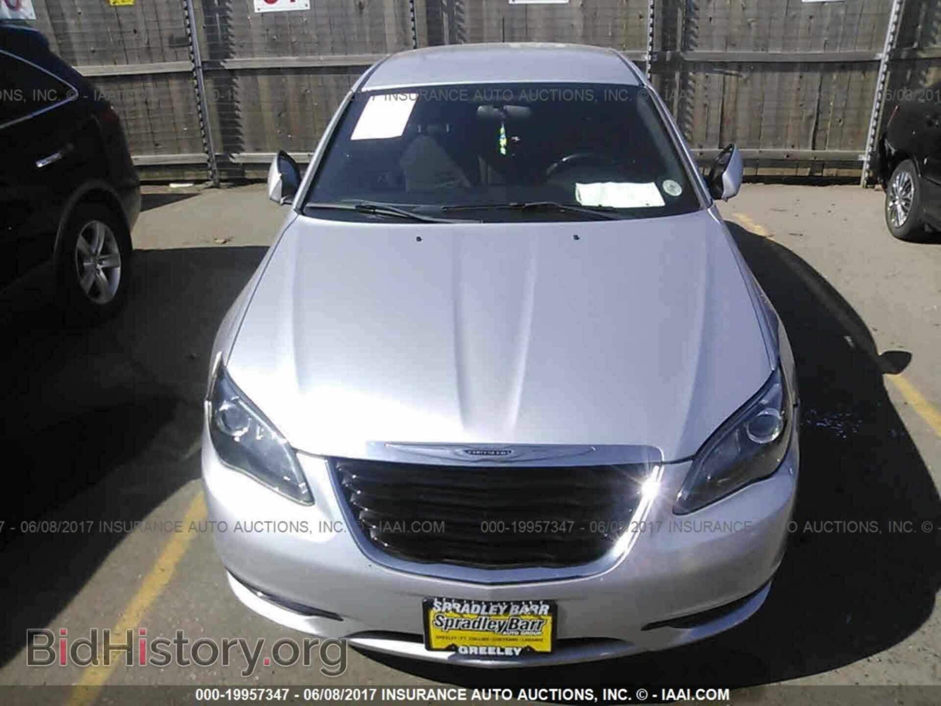 2012 Chrysler 200 - VIN: 1C3CCBBG9CN304322 - Photo 6