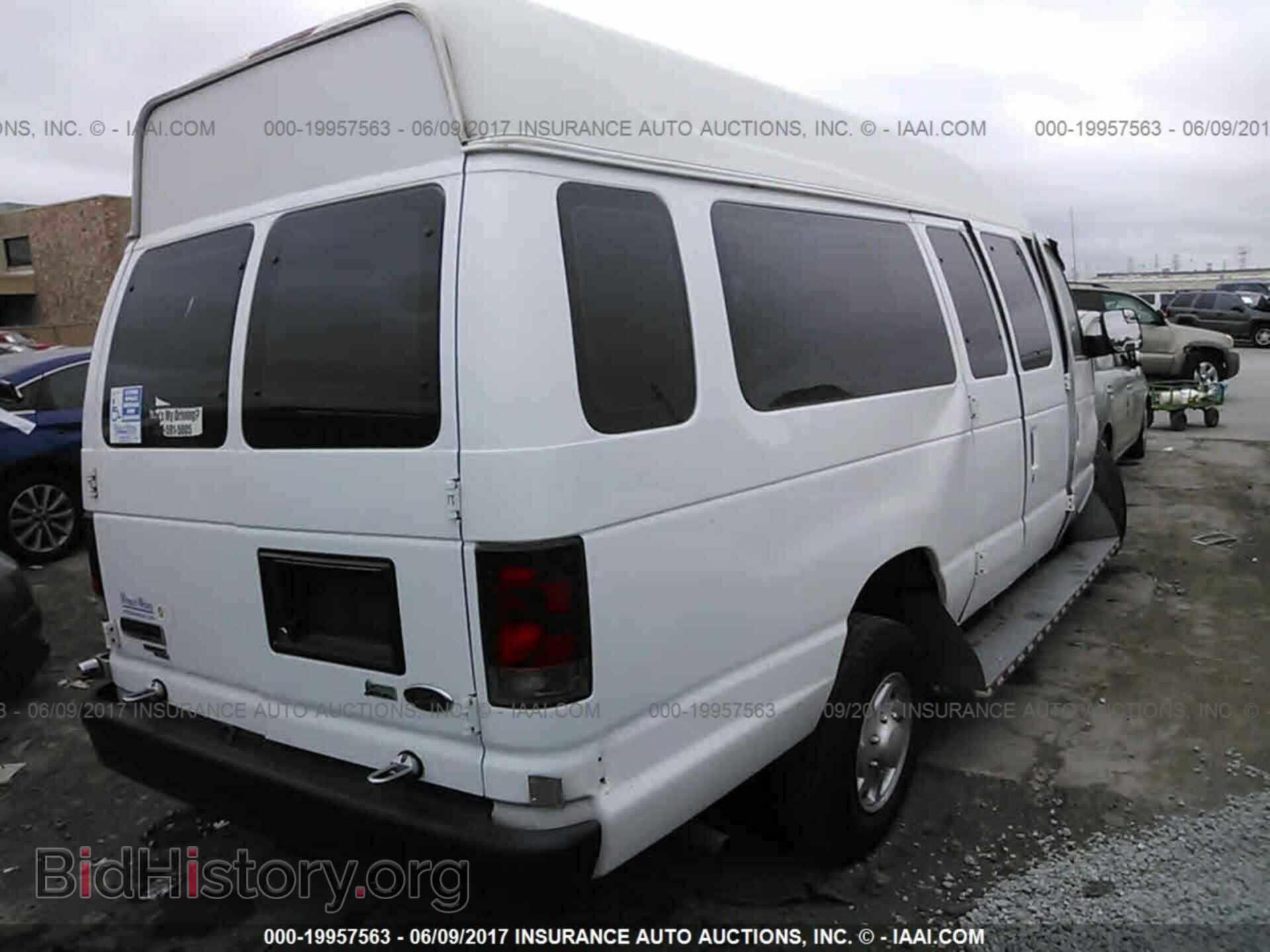 2012 Ford Econoline - VIN: 1FTNS2EW2CDB37589 - Фото 4