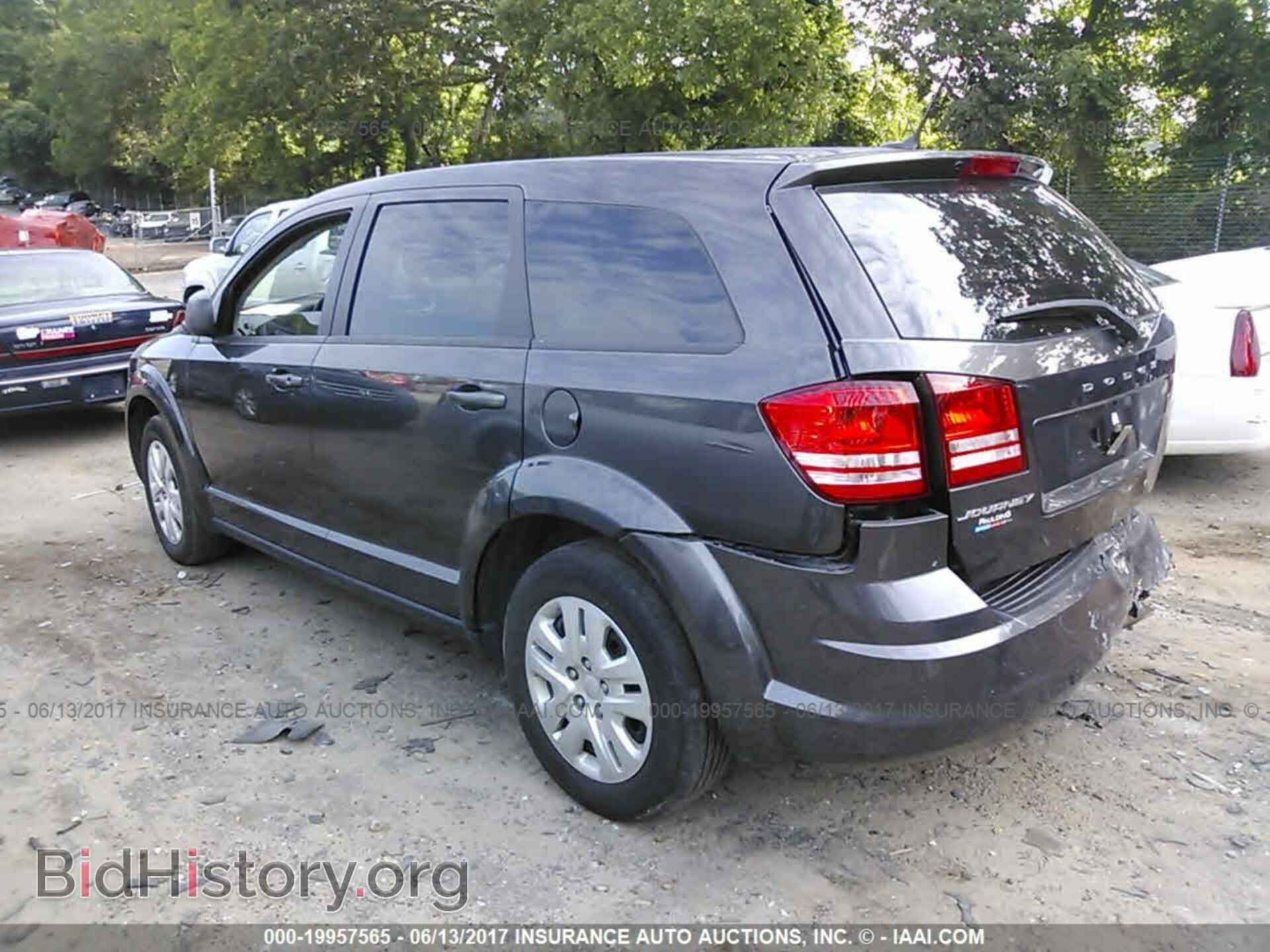 2015 Dodge Journey - VIN: 3C4PDCAB5FT736593 - Фото 3