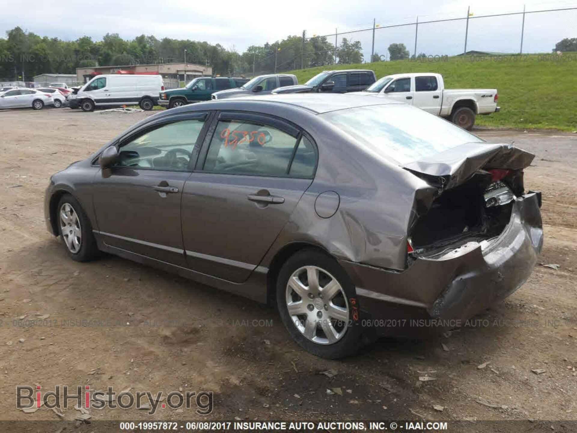2011 HONDA CIVIC - VIN: 19XFA1F53BE042835 - Фото 3
