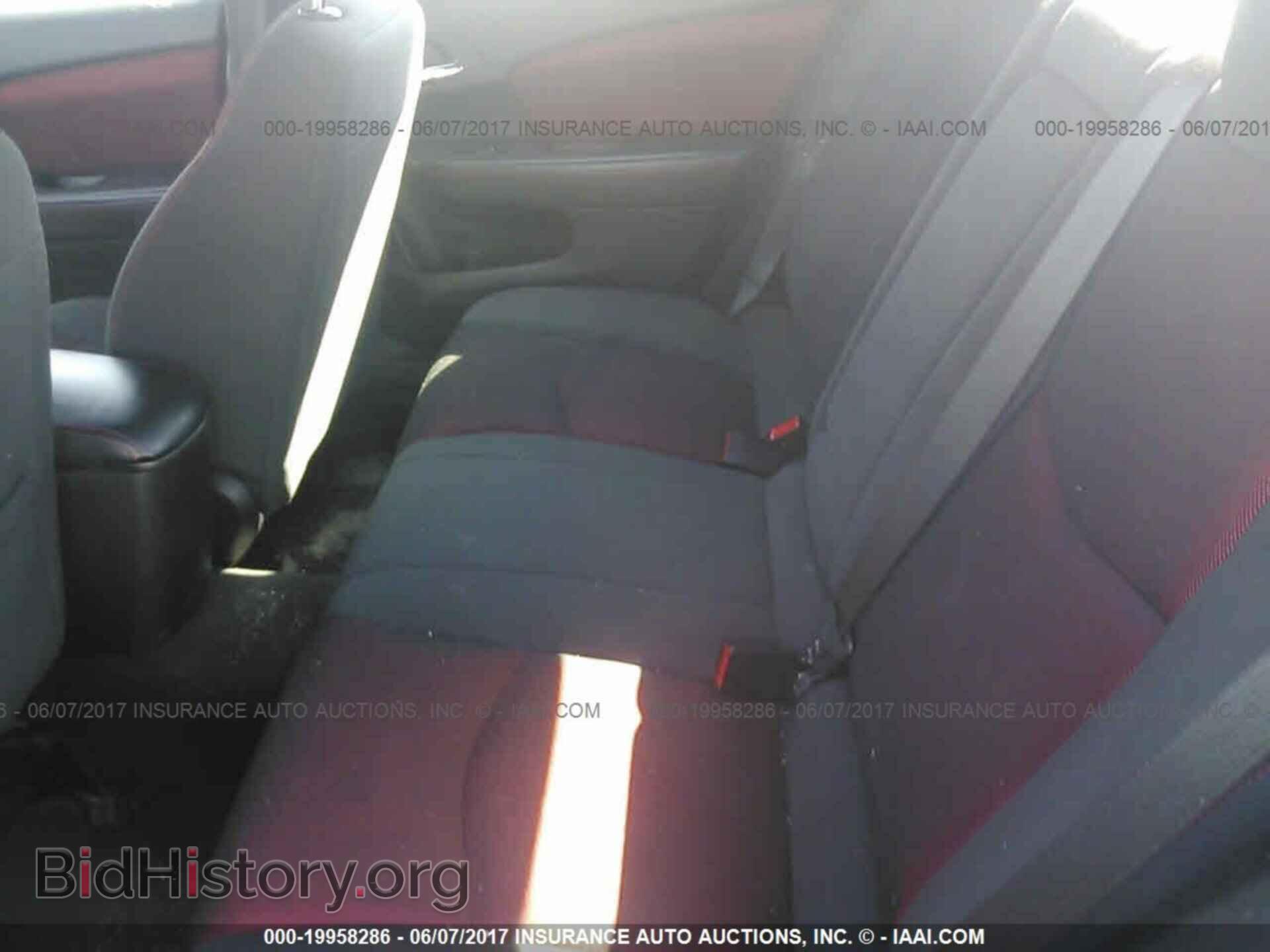 2011 Dodge Avenger - VIN: 1B3BD1FG3BN596090 - Фото 8