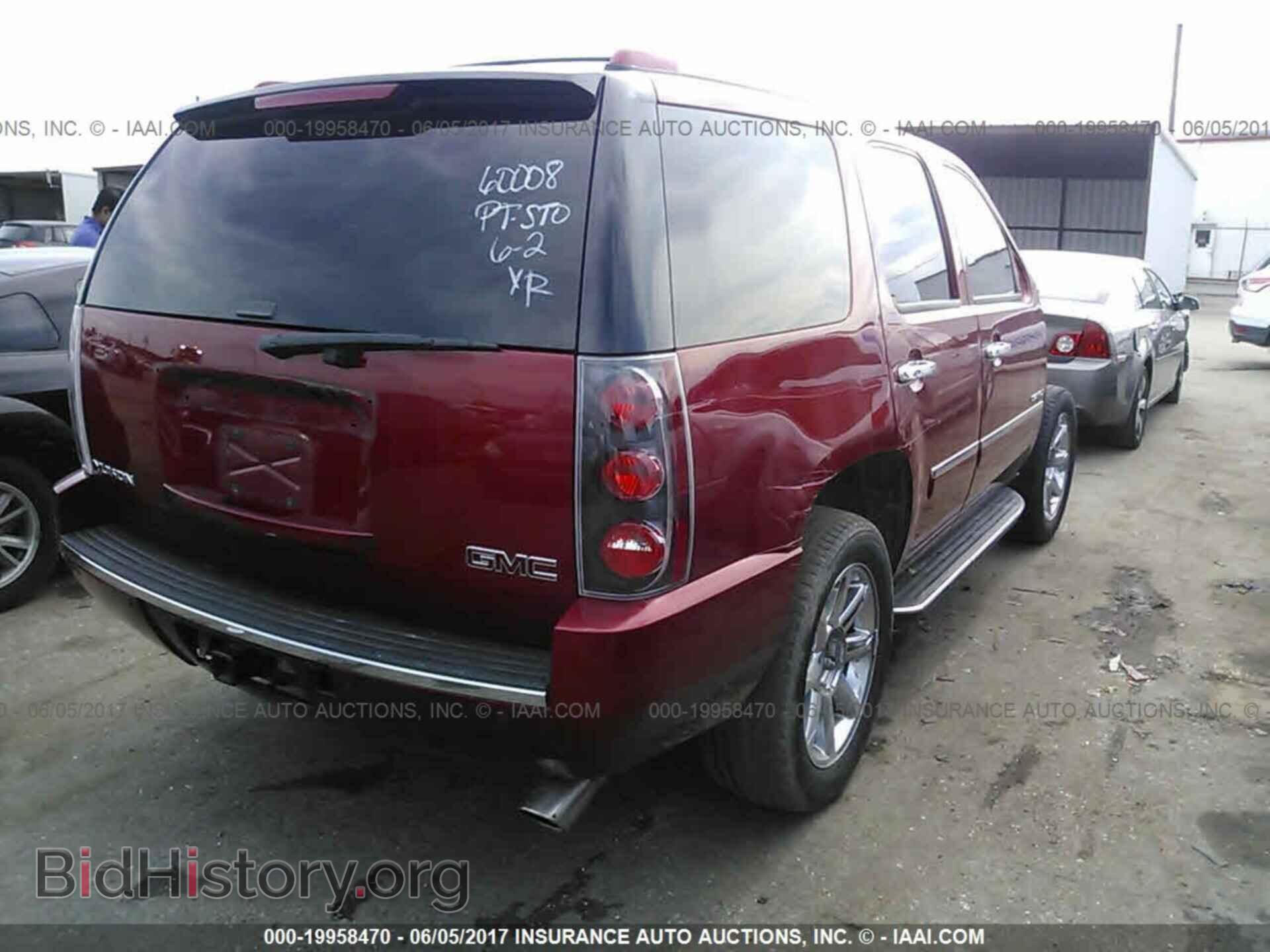 2013 Gmc Yukon - VIN: 1GKS1EEF2DR342183 - Фото 4