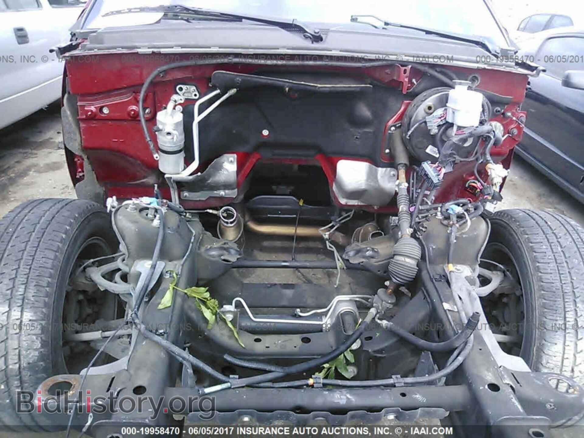 2013 Gmc Yukon - VIN: 1GKS1EEF2DR342183 - Фото 6