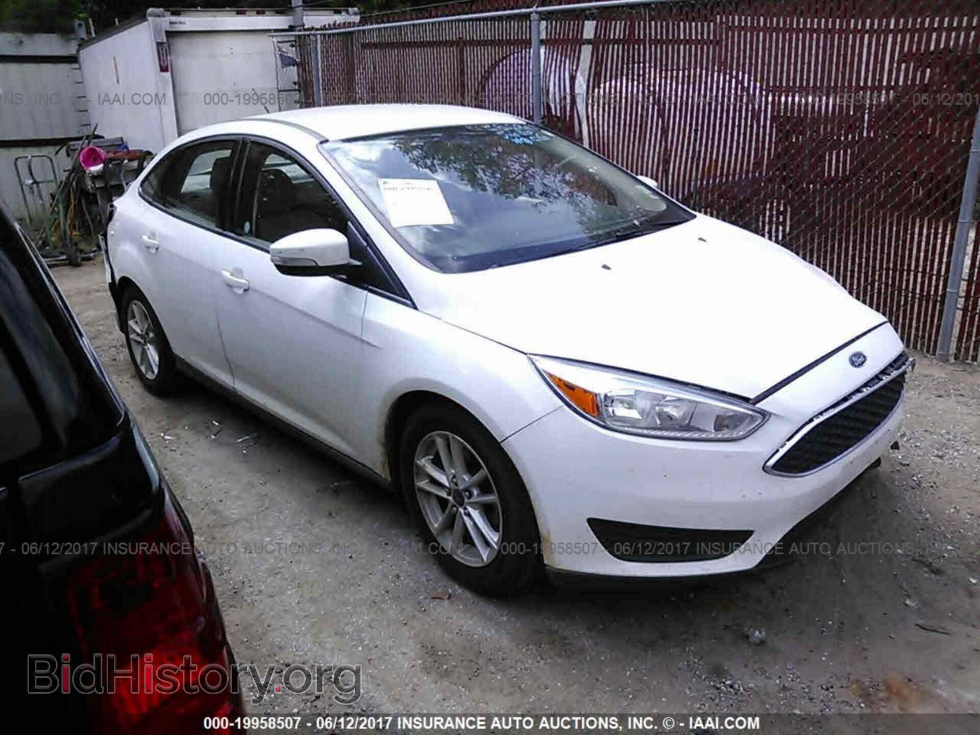 Фотография 1FADP3F28GL214319 - Ford Focus 2016