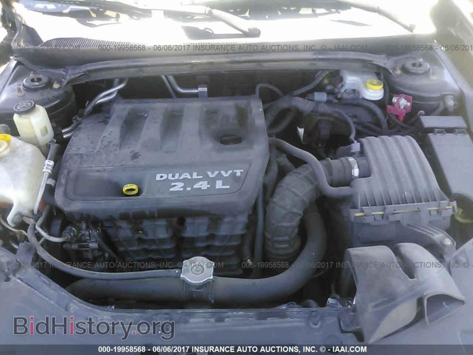 2011 Chrysler 200 - VIN: 1C3BC2FB6BN612900 - Photo 10