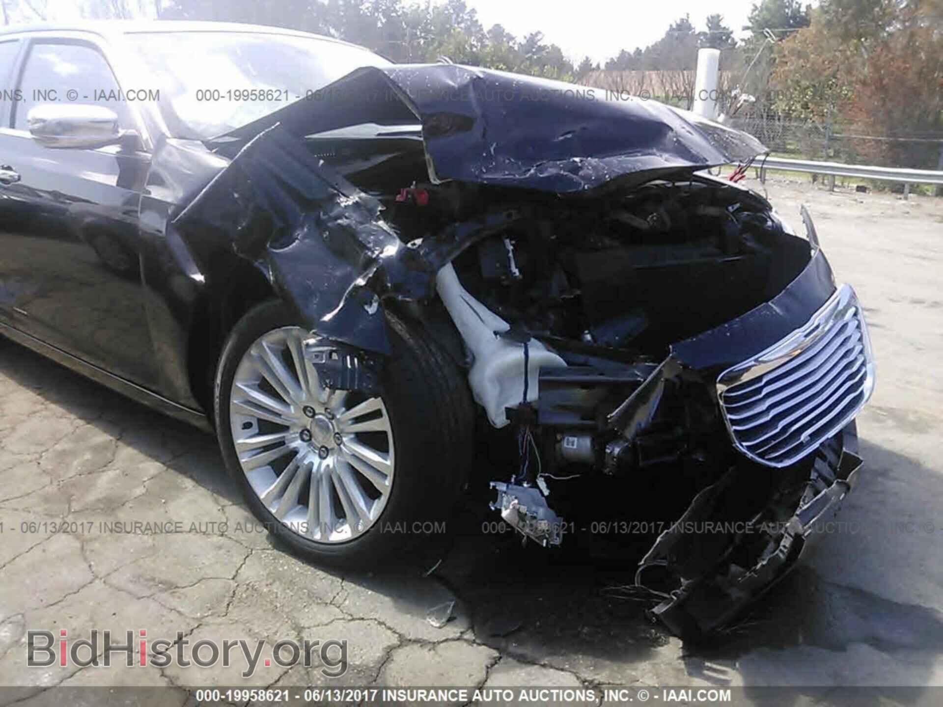 2011 Chrysler 300c - VIN: 2C3CA6CT7BH598447 - Фото 6