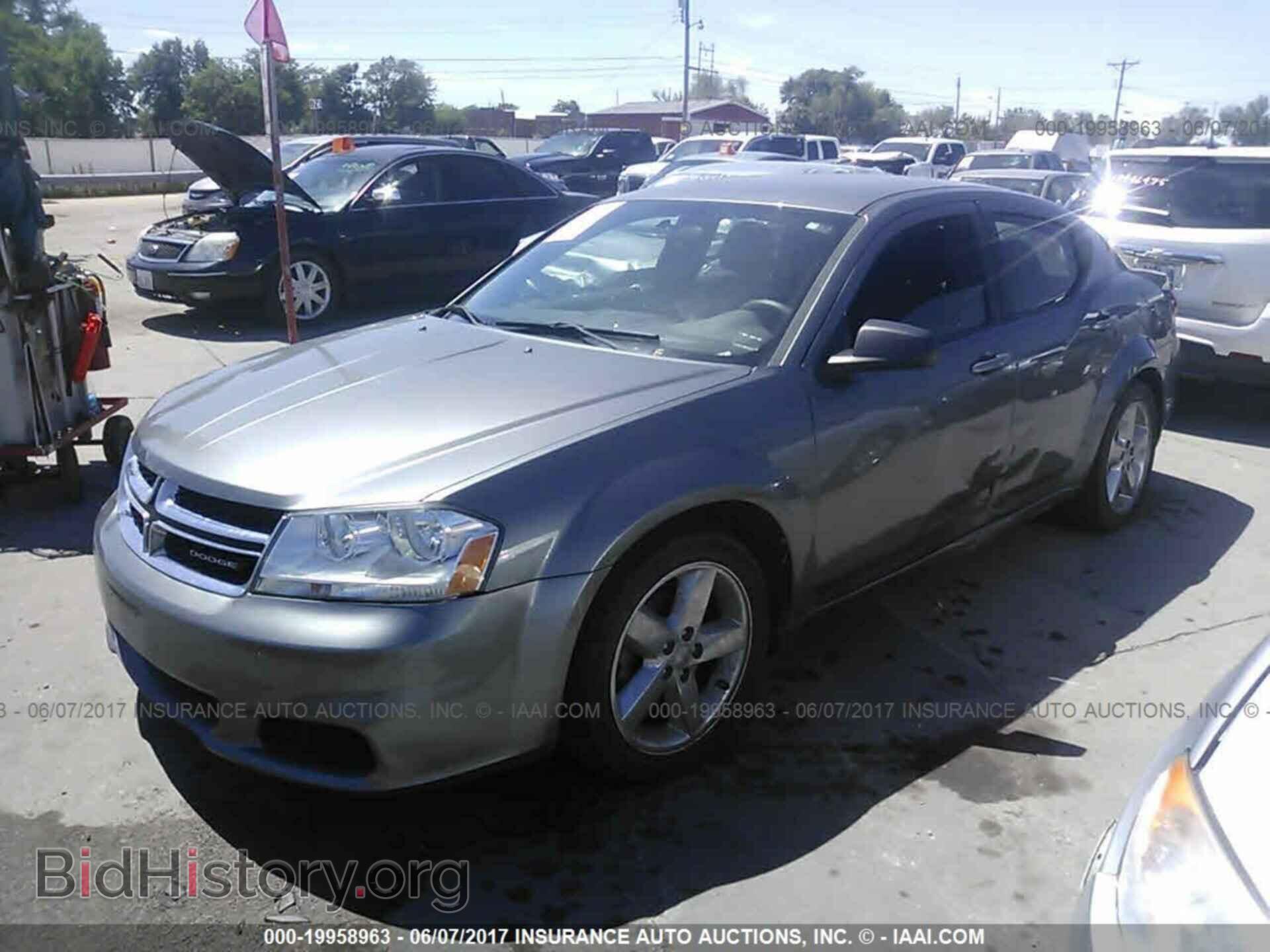 2013 Dodge Avenger - VIN: 1C3CDZAB9DN771138 - Фото 2