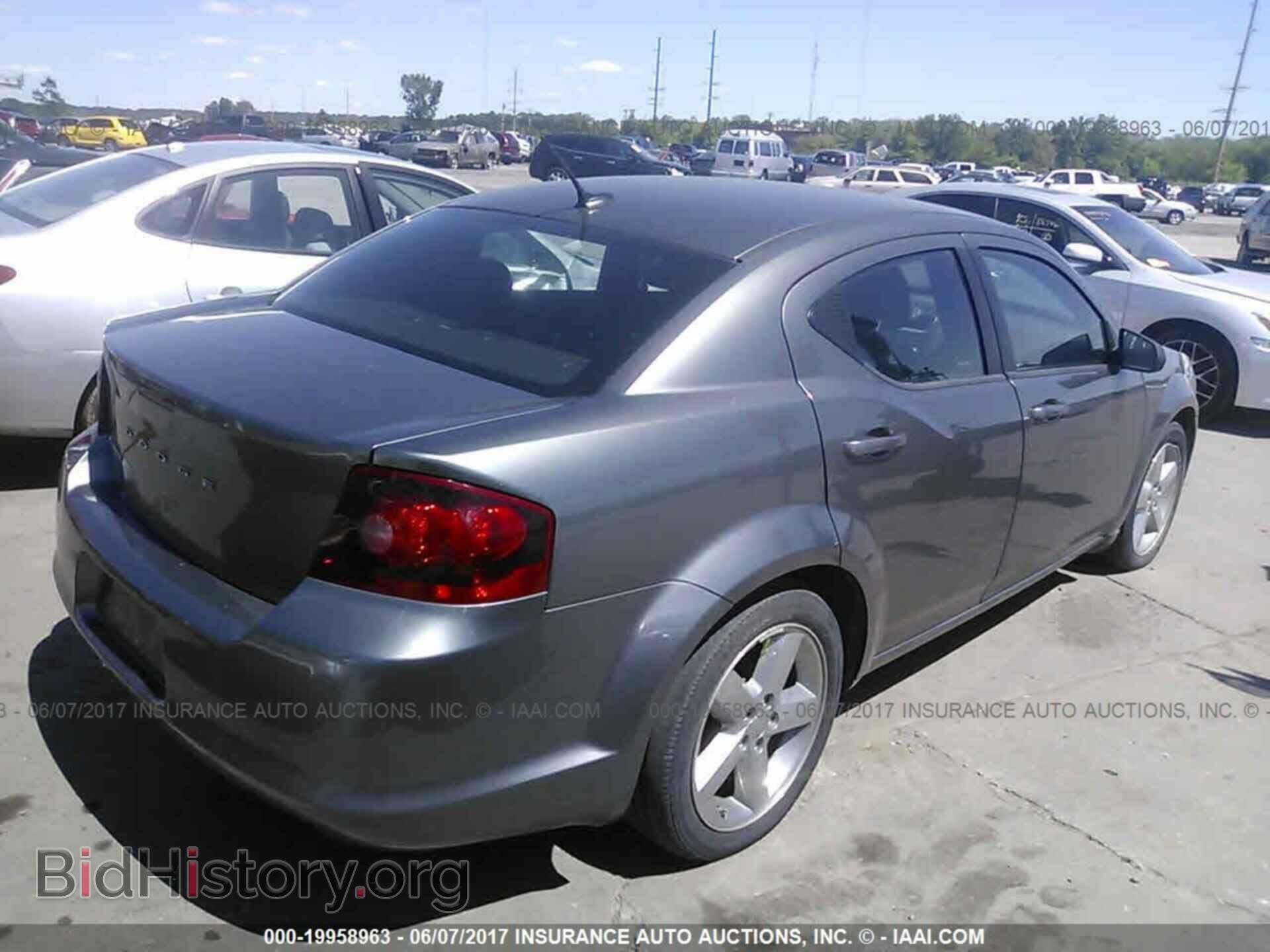 2013 Dodge Avenger - VIN: 1C3CDZAB9DN771138 - Фото 4