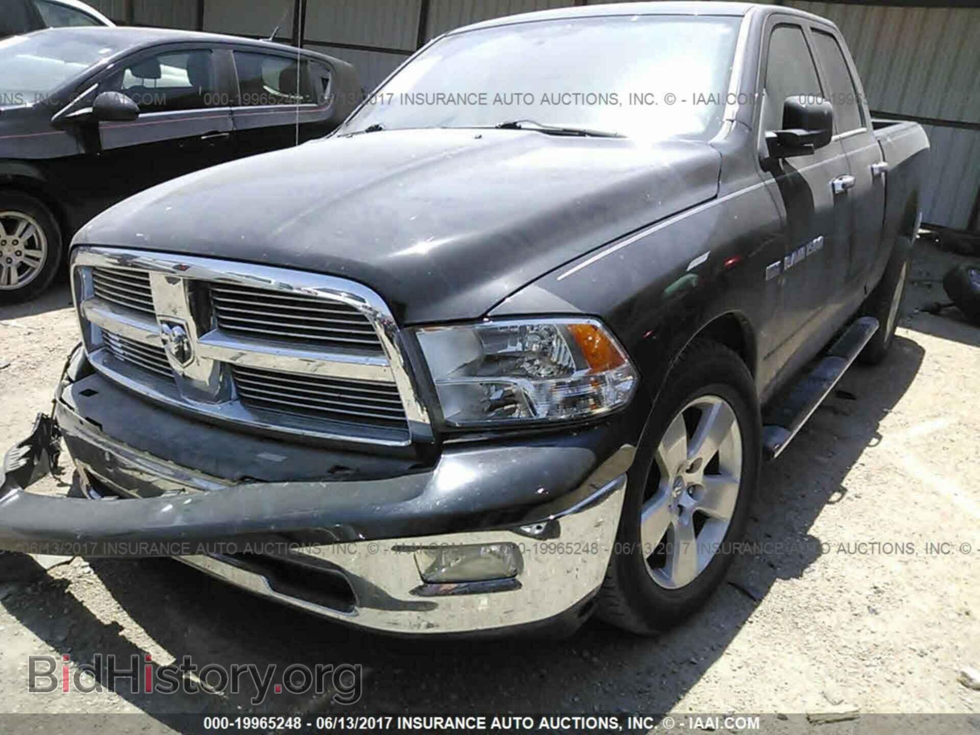2012 Dodge Ram 1500 - VIN: 1C6RD7GT7CS156220 - Photo 2