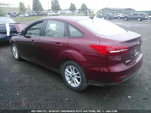 2016 Ford Focus - VIN: 1FADP3F28GL377844 - Фото 3