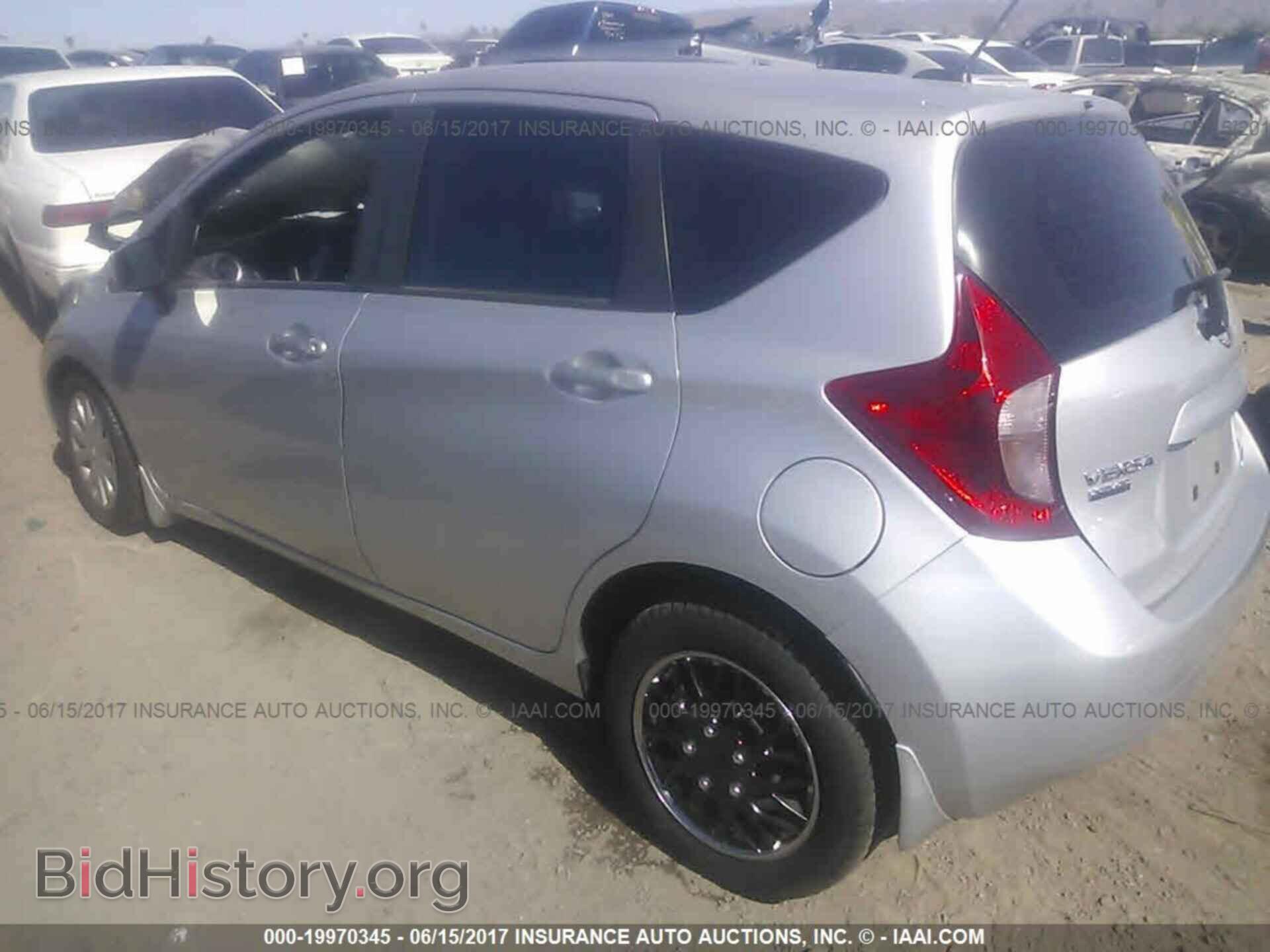 2016 Nissan Versa note - VIN: 3N1CE2CP6GL368346 - Фото 3