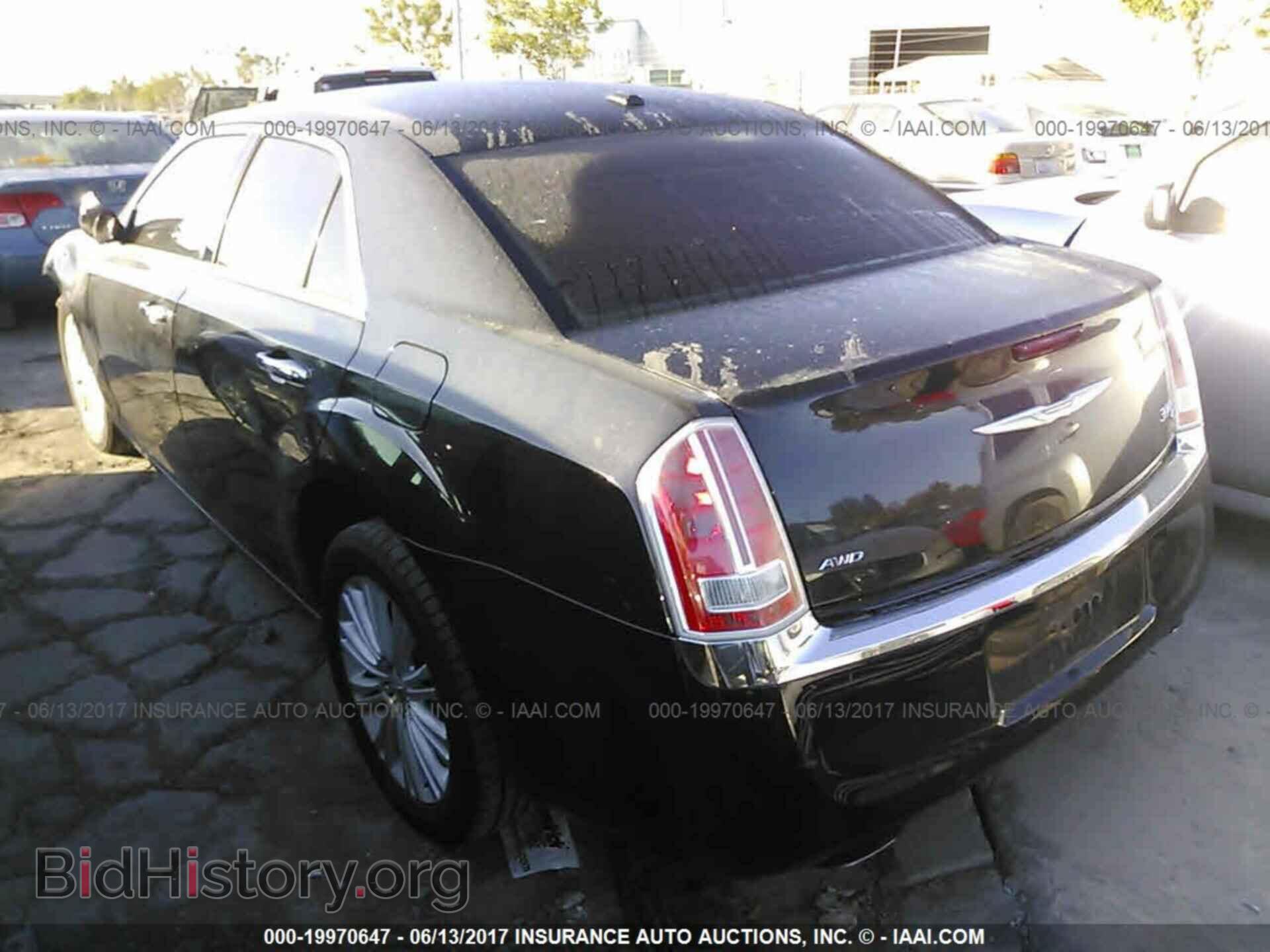 2014 Chrysler 300c - VIN: 2C3CCAKGXEH171897 - Фото 3