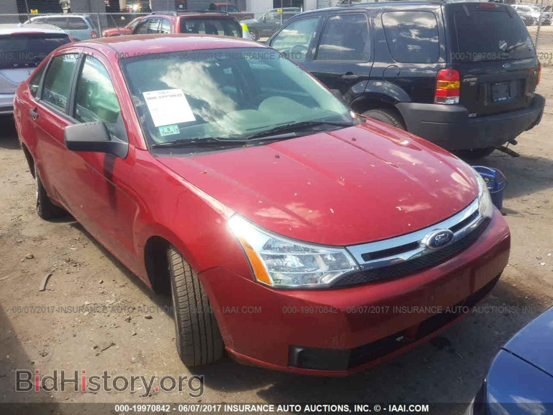 Photo 1FAHP3EN6BW100114 - Ford Focus 2011