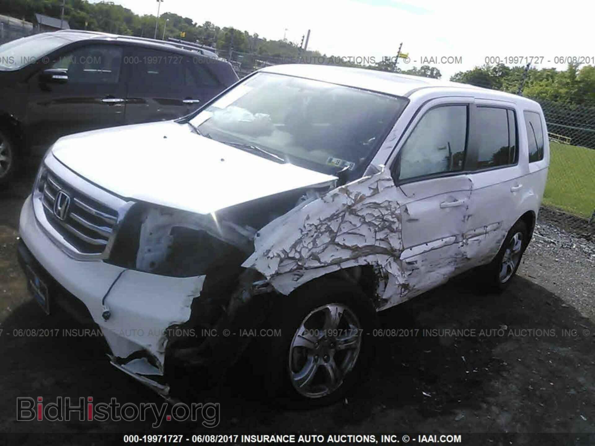 2013 Honda Pilot - VIN: 5FNYF4H50DB073983 - Фото 2