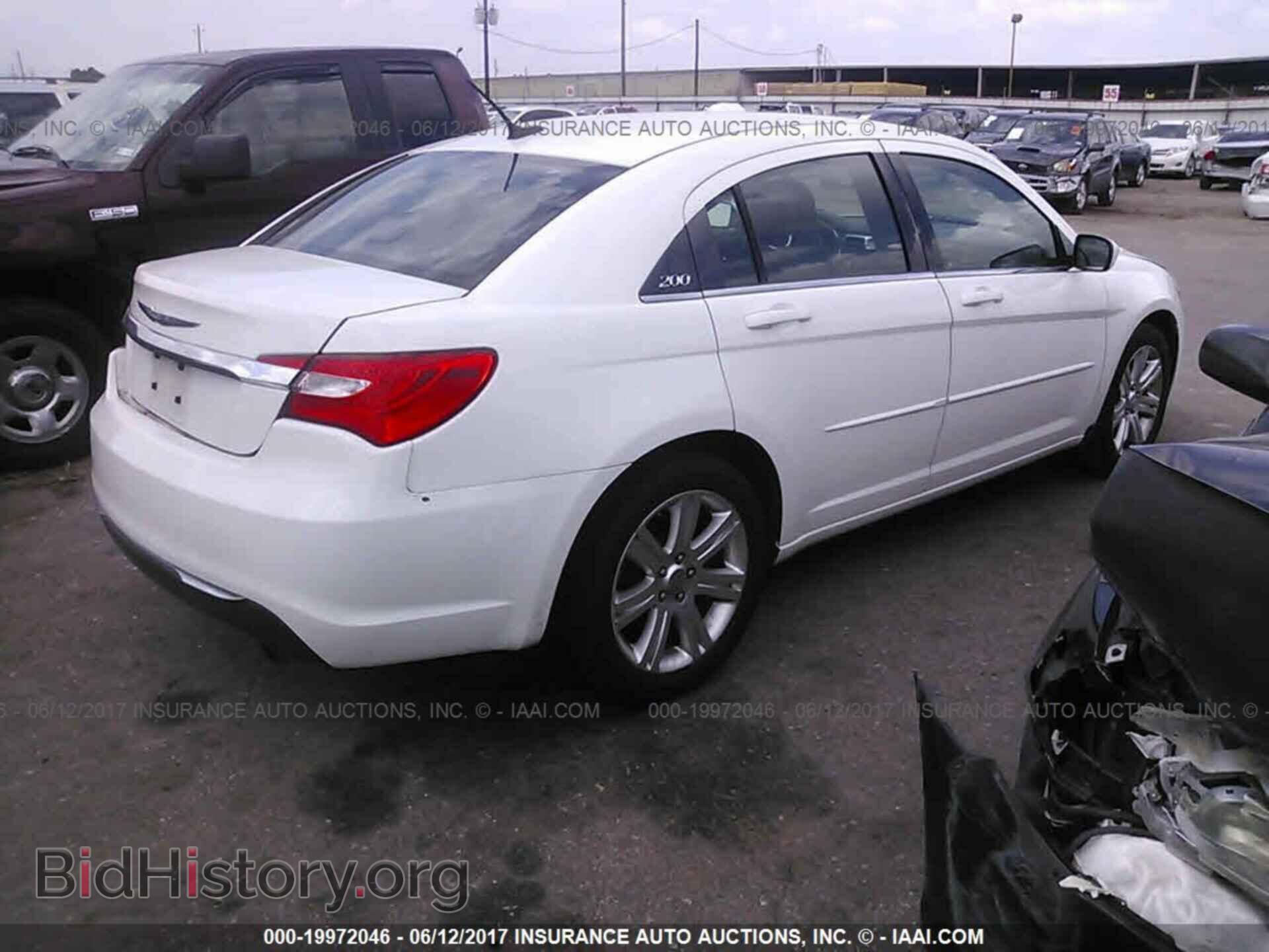 2012 Chrysler 200 - VIN: 1C3CCBAB3CN317072 - Фото 4