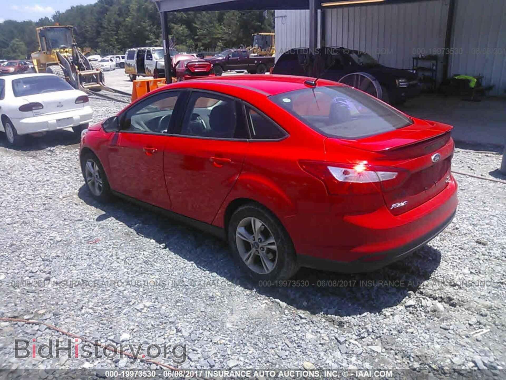 2012 Ford Focus - VIN: 1FAHP3F29CL407784 - Photo 3