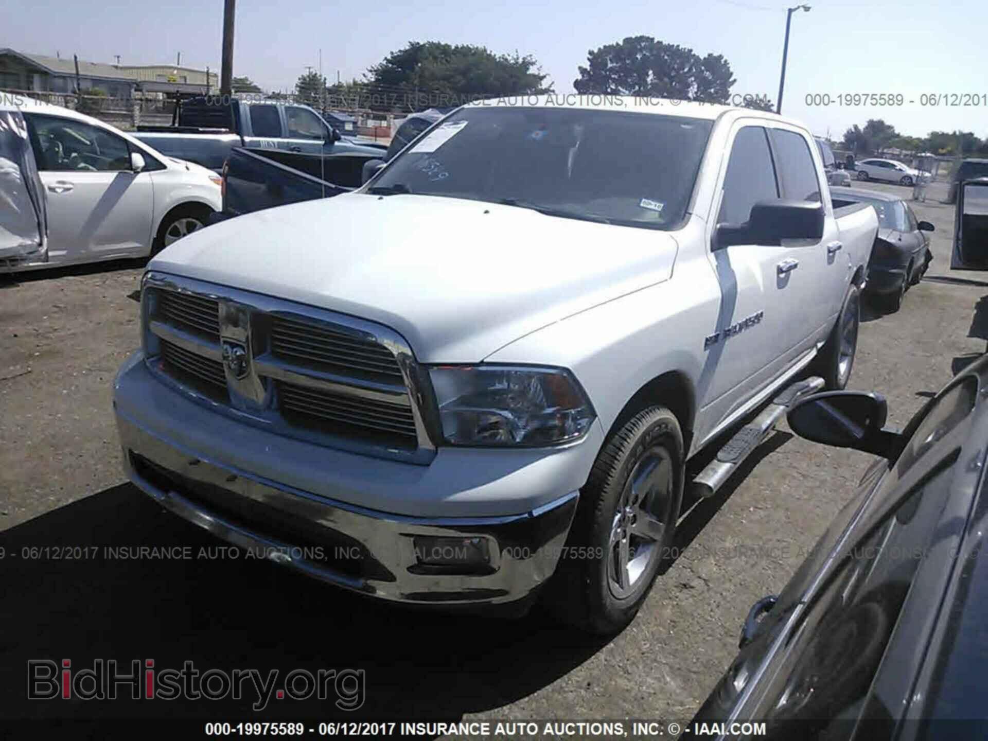 2012 Dodge Ram 1500 - VIN: 1C6RD6LT3CS224027 - Photo 2