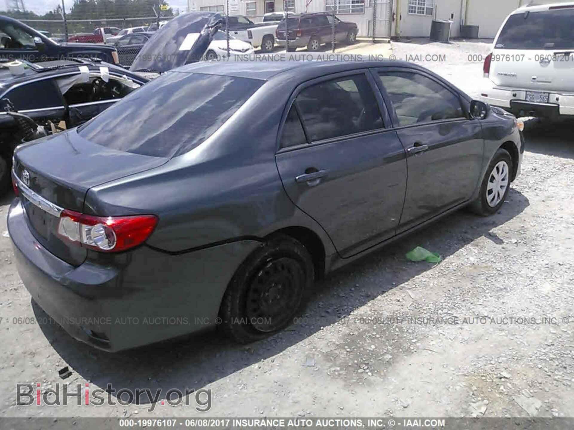 2013 Toyota Corolla - VIN: 2T1BU4EEXDC113135 - Фото 4