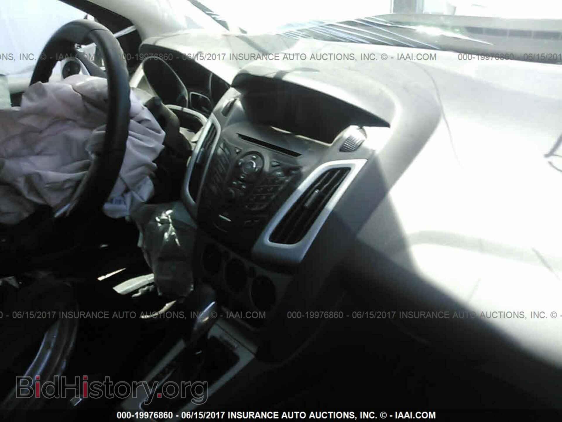 2014 Ford Focus - VIN: 1FADP3K28EL456028 - Фото 5