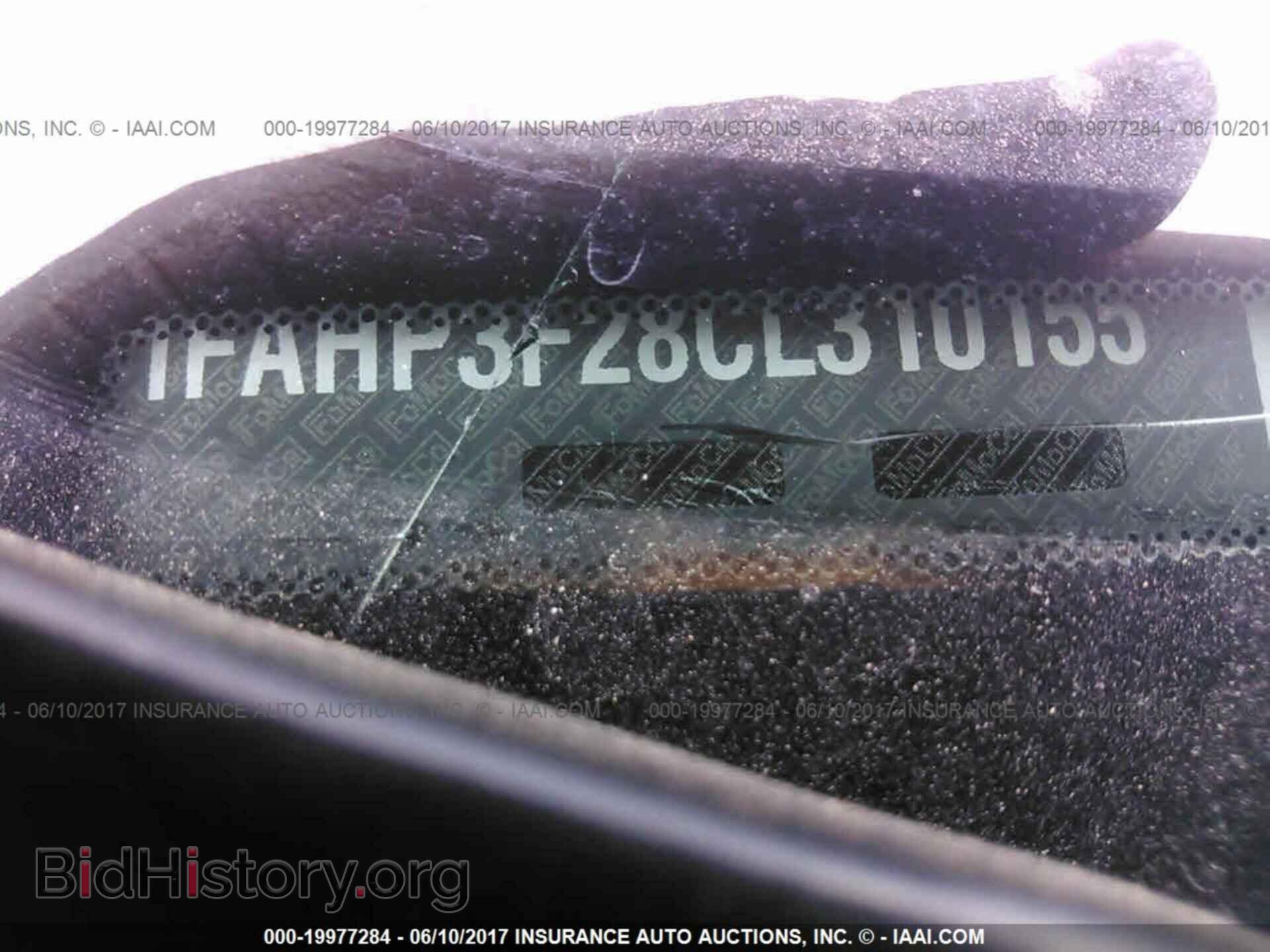 2012 Ford Focus - VIN: 1FAHP3F28CL310155 - Photo 9