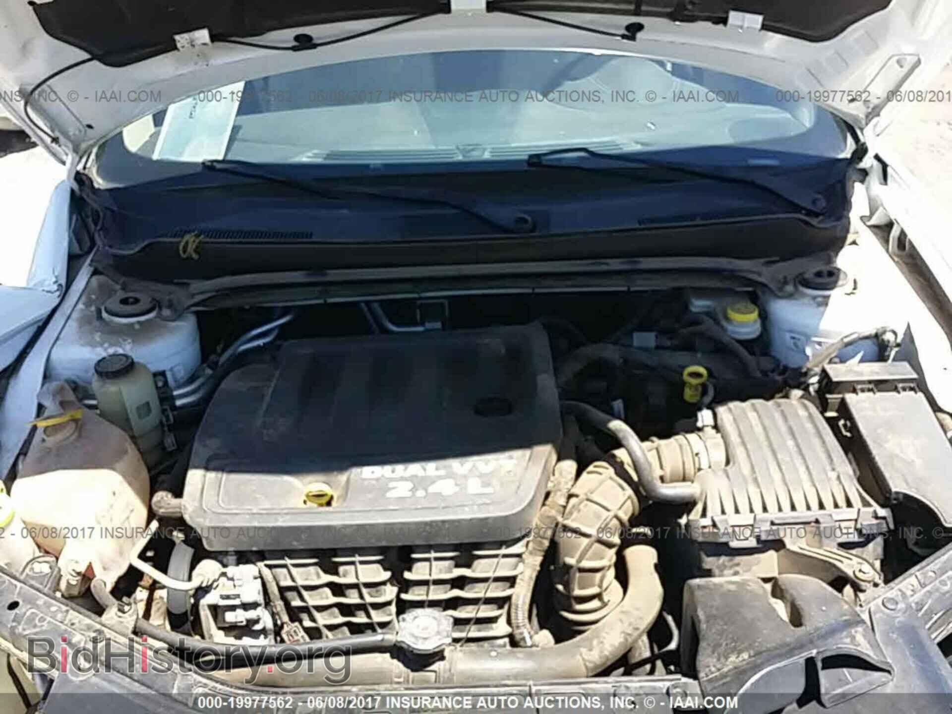 2011 Dodge Avenger - VIN: 1B3BD4FB0BN558225 - Фото 10