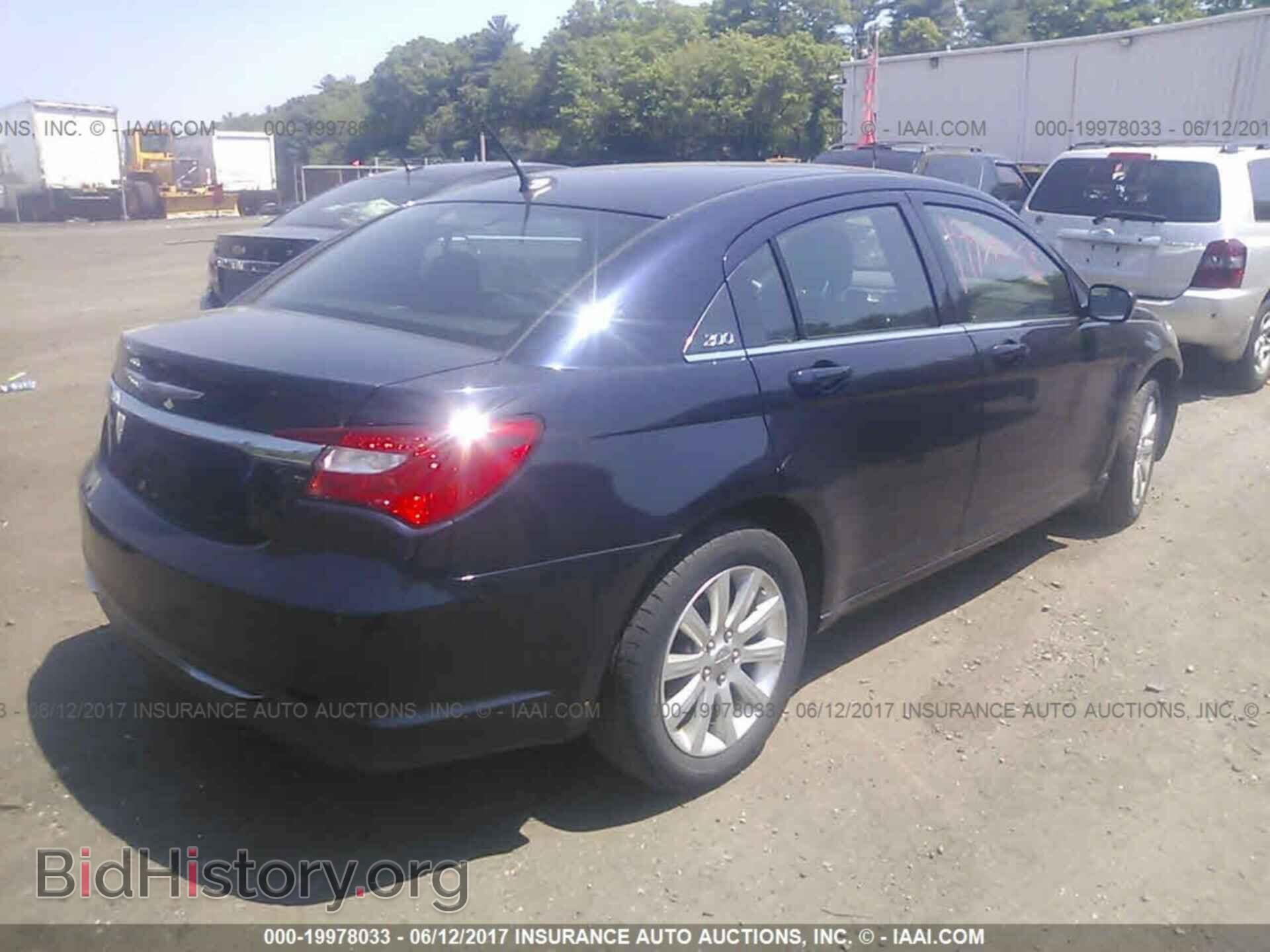 2012 Chrysler 200 - VIN: 1C3CCBBB4CN108681 - Фото 4