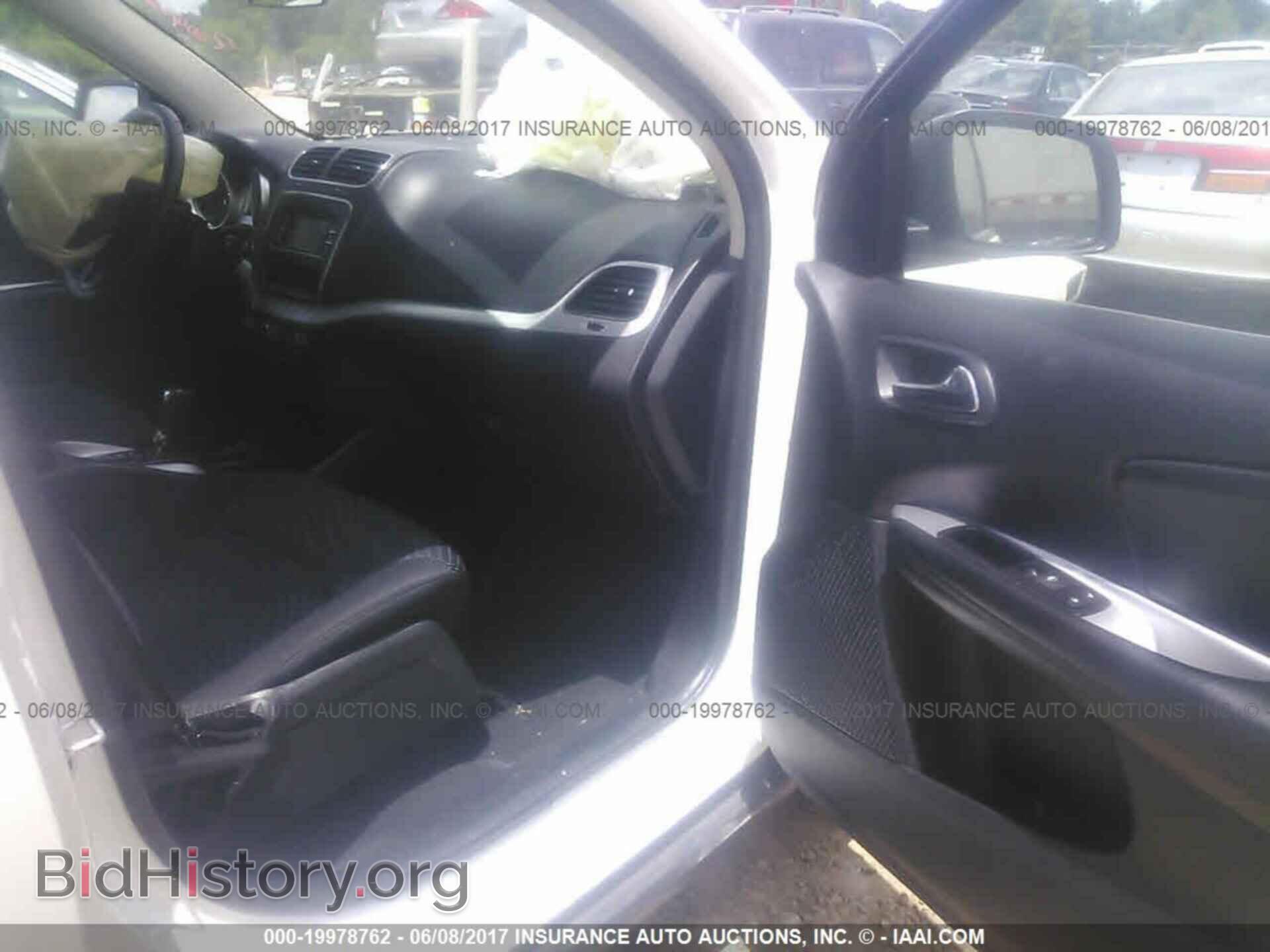 2015 Dodge Journey - VIN: 3C4PDCBG8FT696567 - Фото 5