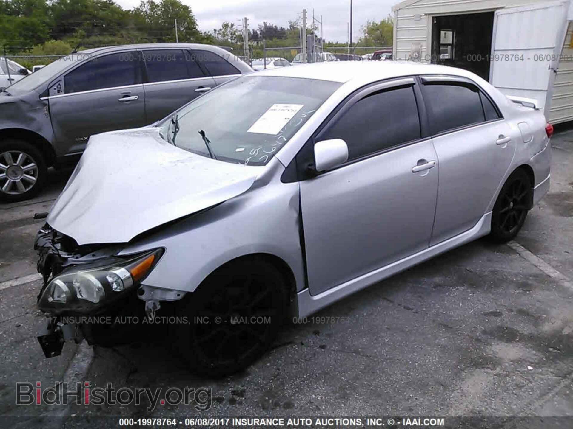 2011 Toyota Corolla - VIN: 2T1BU4EE9BC545647 - Photo 2