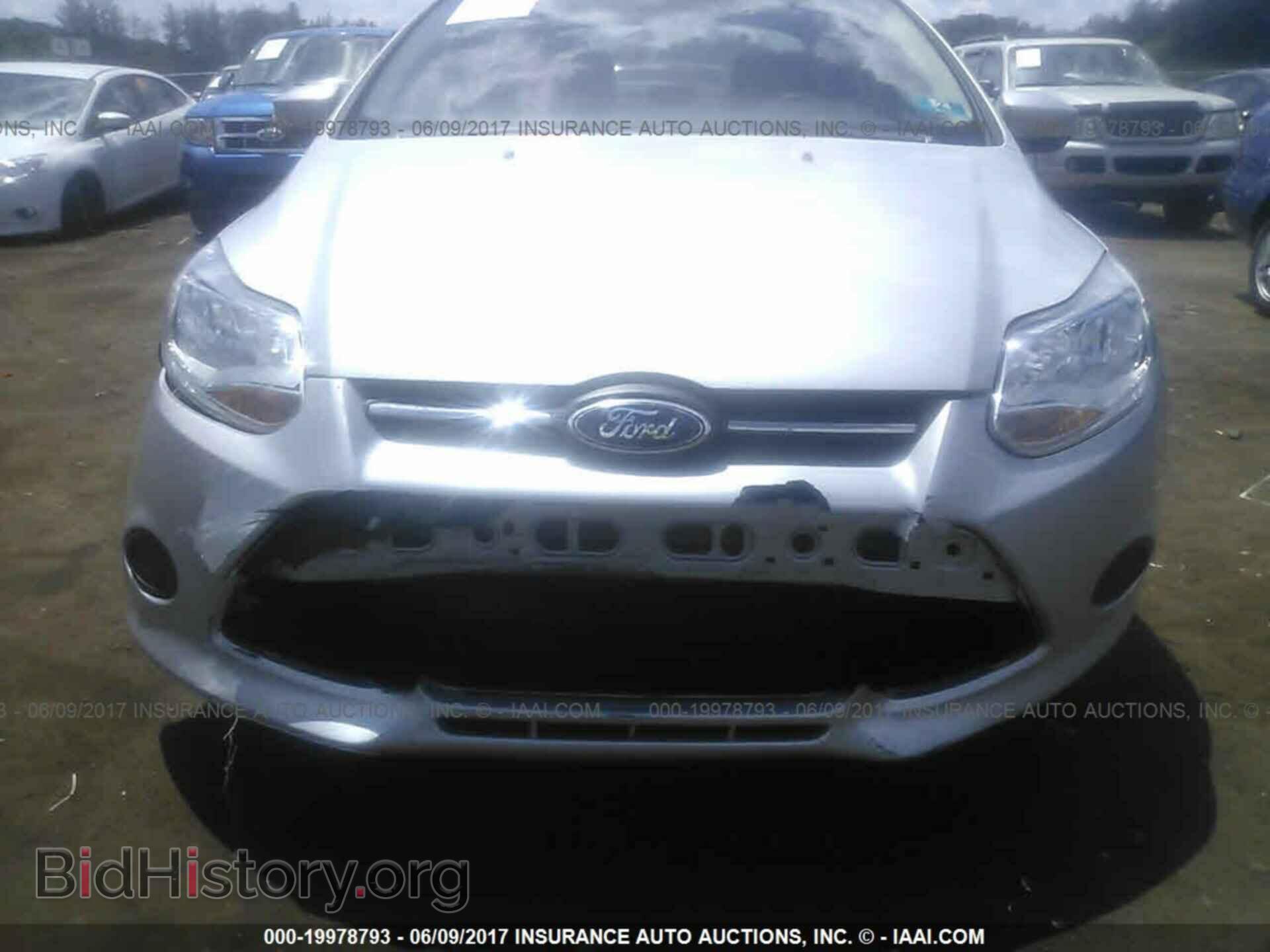 2013 Ford Focus - VIN: 1FADP3F28DL242438 - Photo 6