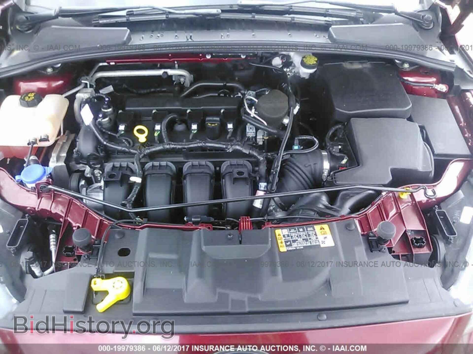 2016 Ford Focus - VIN: 1FADP3F25GL311901 - Photo 10