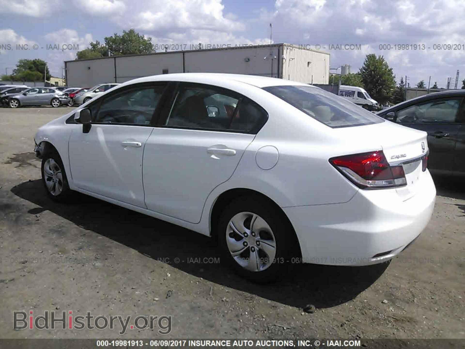 2013 Honda Civic - VIN: 19XFB2F5XDE091049 - Photo 3