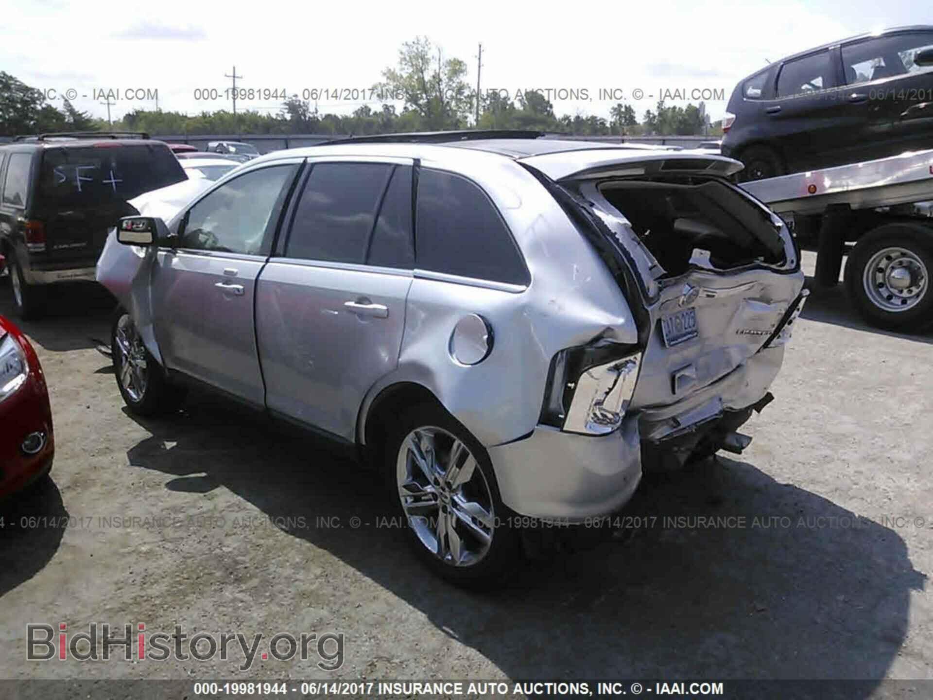 2011 Ford Edge - VIN: 2FMDK3KCXBBA42340 - Фото 3