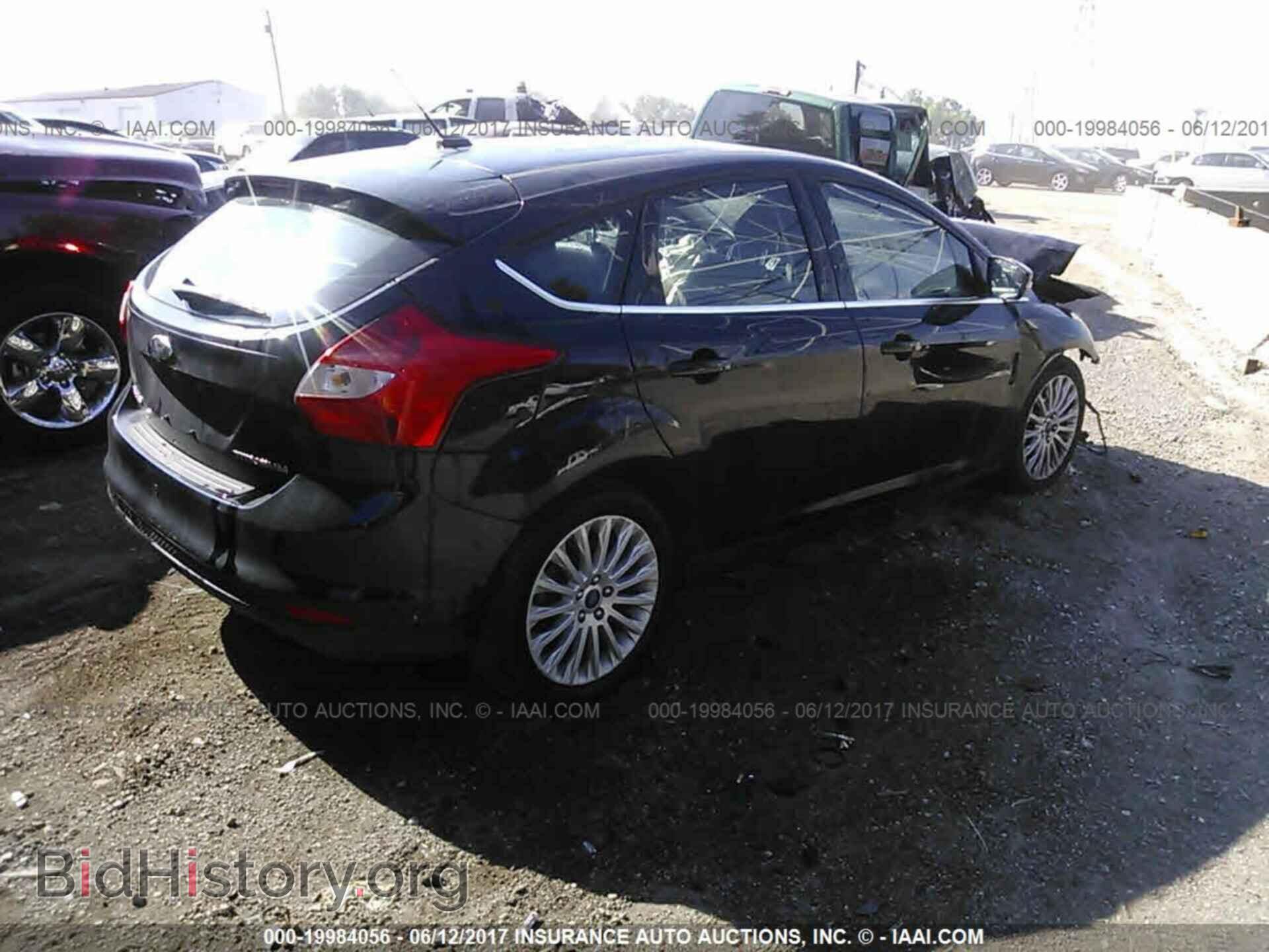 2012 Ford Focus - VIN: 1FAHP3N26CL229656 - Photo 4