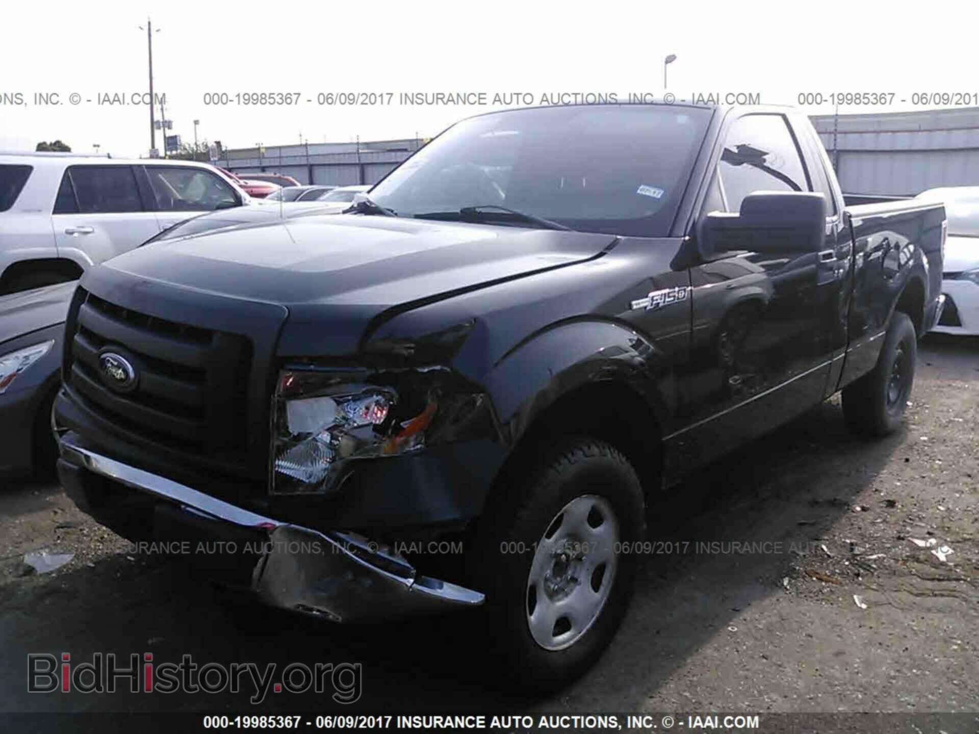 2011 Ford F150 - VIN: 1FTMF1CM8BFA06391 - Photo 2