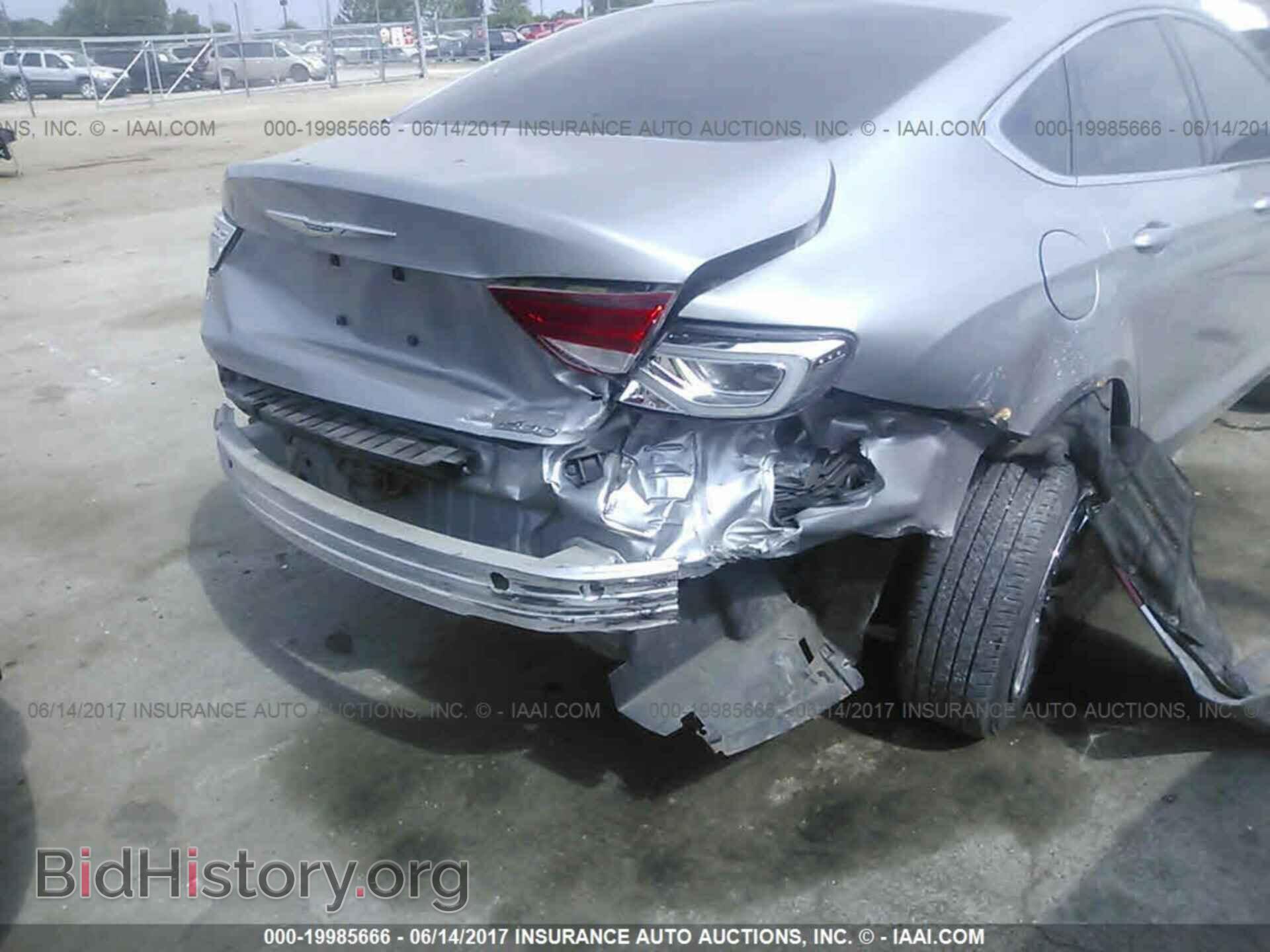 2015 Chrysler 200 - VIN: 1C3CCCAB5FN663621 - Photo 6