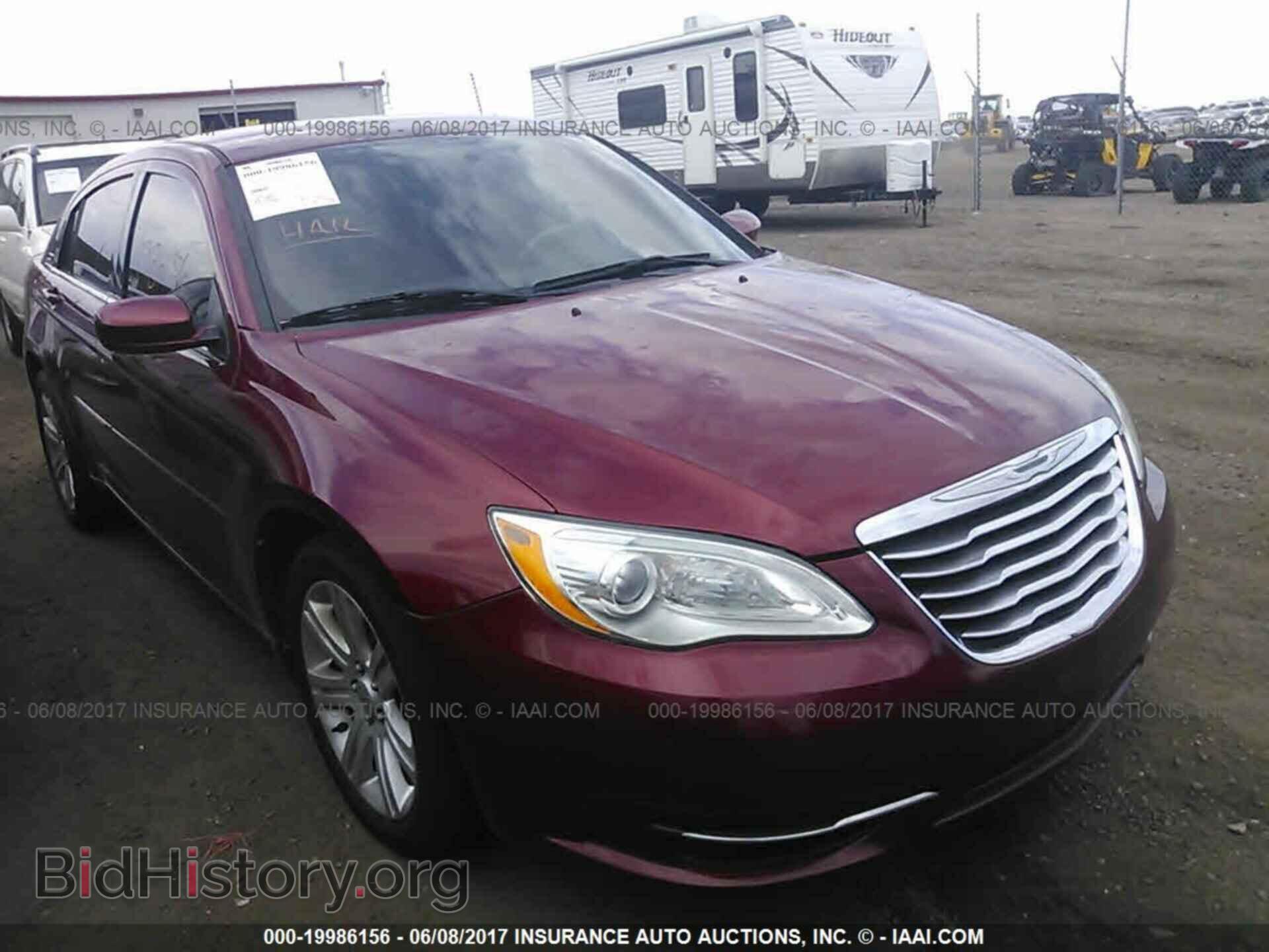 Photo 1C3CCBBB9DN714723 - Chrysler 200 2013