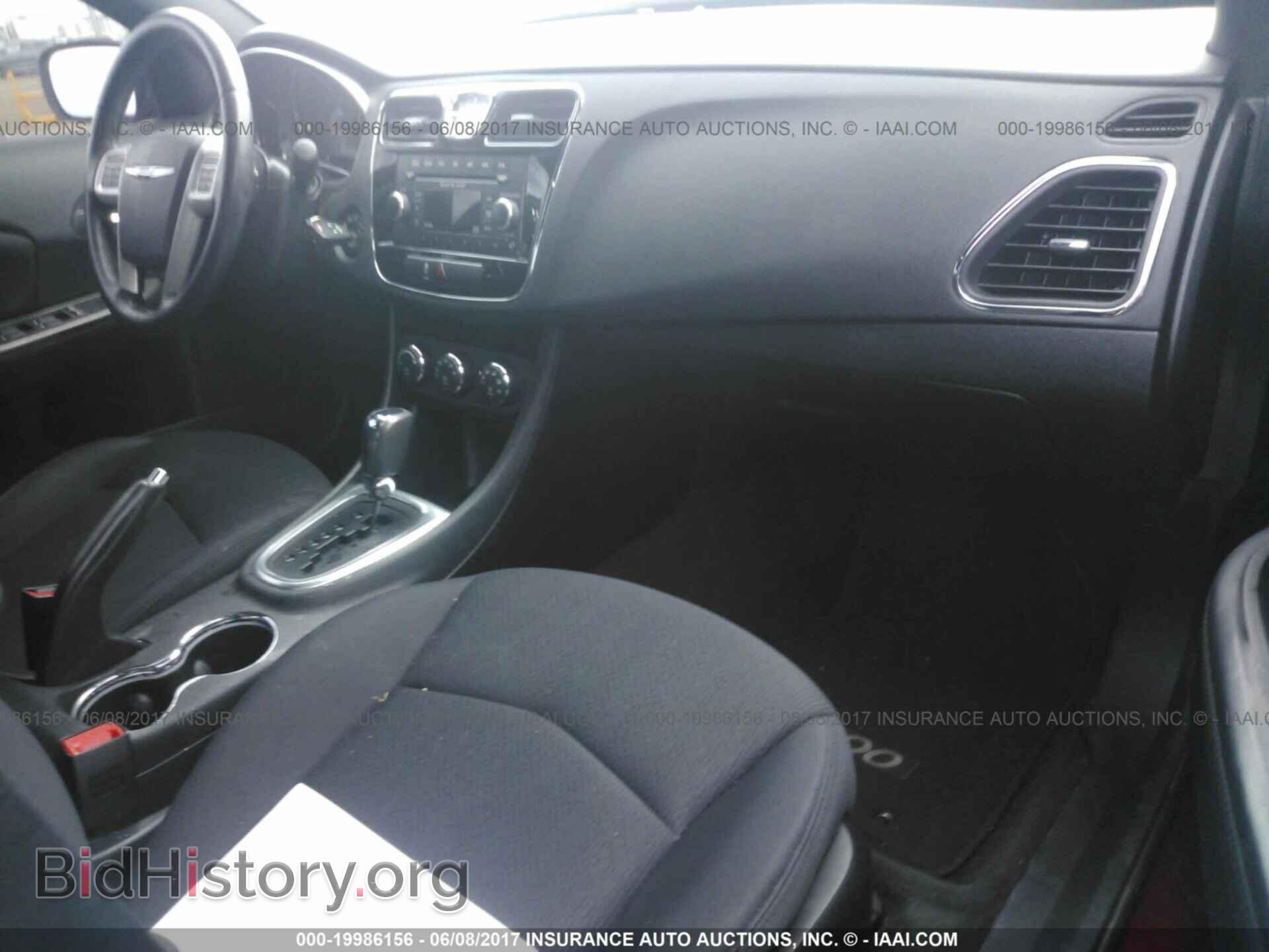 2013 Chrysler 200 - VIN: 1C3CCBBB9DN714723 - Фото 5