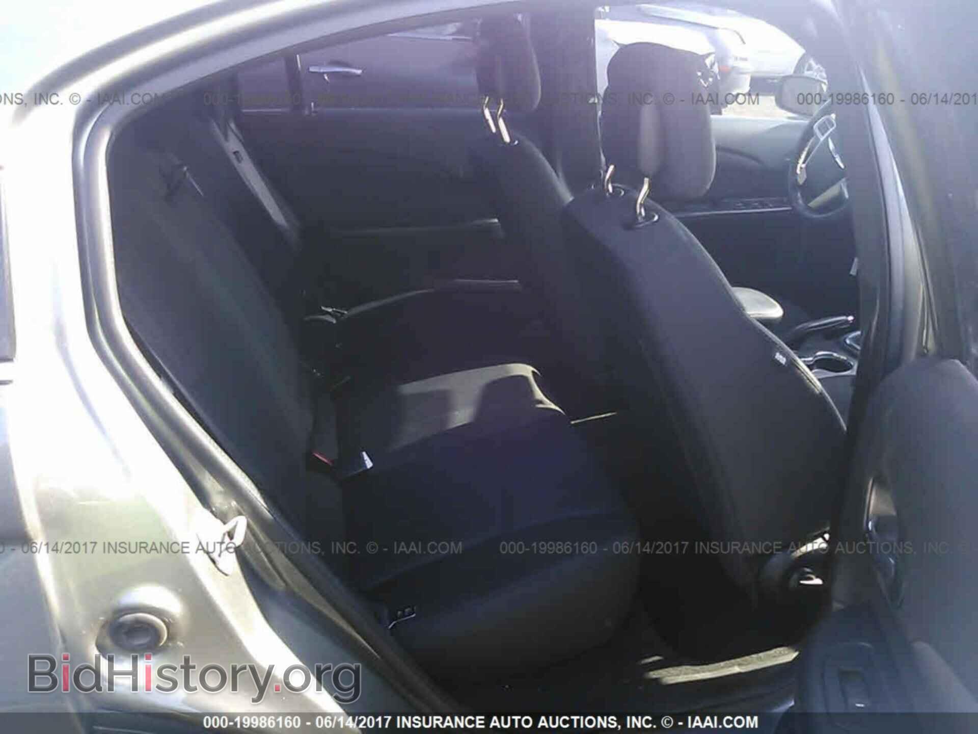 2013 Chrysler 200 - VIN: 1C3CCBBG4DN716620 - Photo 8
