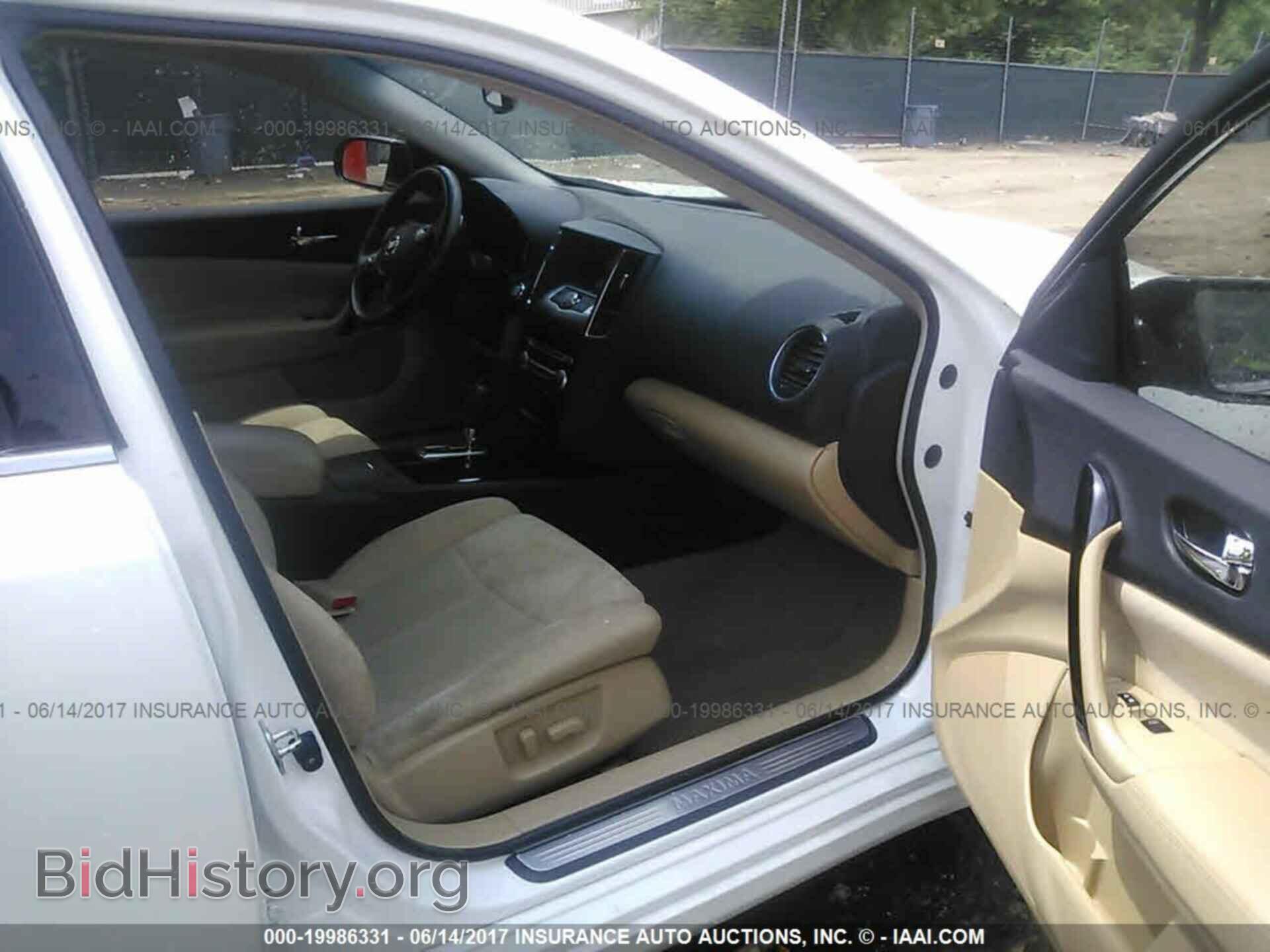 2011 Nissan Maxima - VIN: 1N4AA5AP1BC865755 - Photo 5